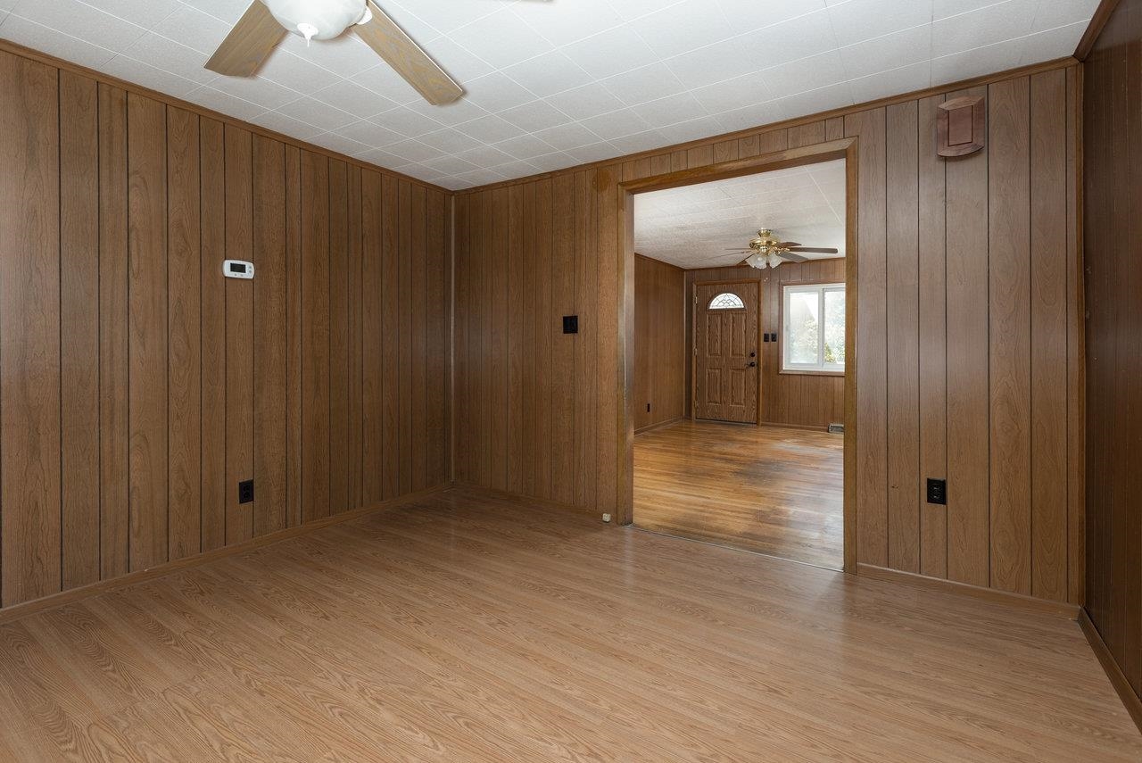 556 E GAY ST, HARRISONBURG, Virginia 22801, 3 Bedrooms Bedrooms, ,1 BathroomBathrooms,Residential,556 E GAY ST,670826 MLS # 670826