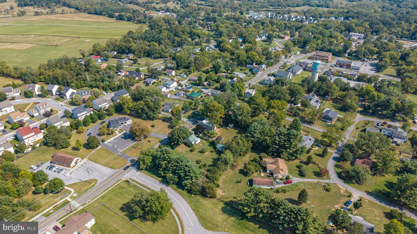 101, 103 W MAIN ST W #101, 103, BOYCE, Virginia 22620, 4 Bedrooms Bedrooms, ,2 BathroomsBathrooms,Residential,For sale,101, 103 W MAIN ST W #101,103,VACL2006092 MLS # VACL2006092