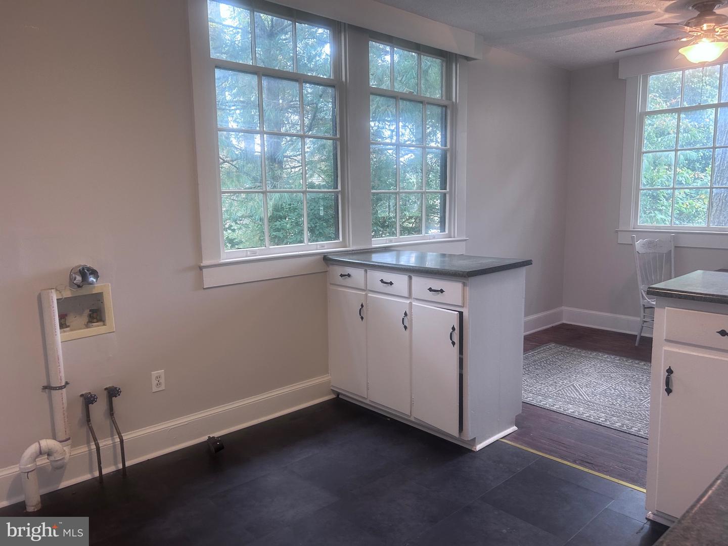 101, 103 W MAIN ST W #101, 103, BOYCE, Virginia 22620, 4 Bedrooms Bedrooms, ,2 BathroomsBathrooms,Residential,For sale,101, 103 W MAIN ST W #101,103,VACL2006092 MLS # VACL2006092