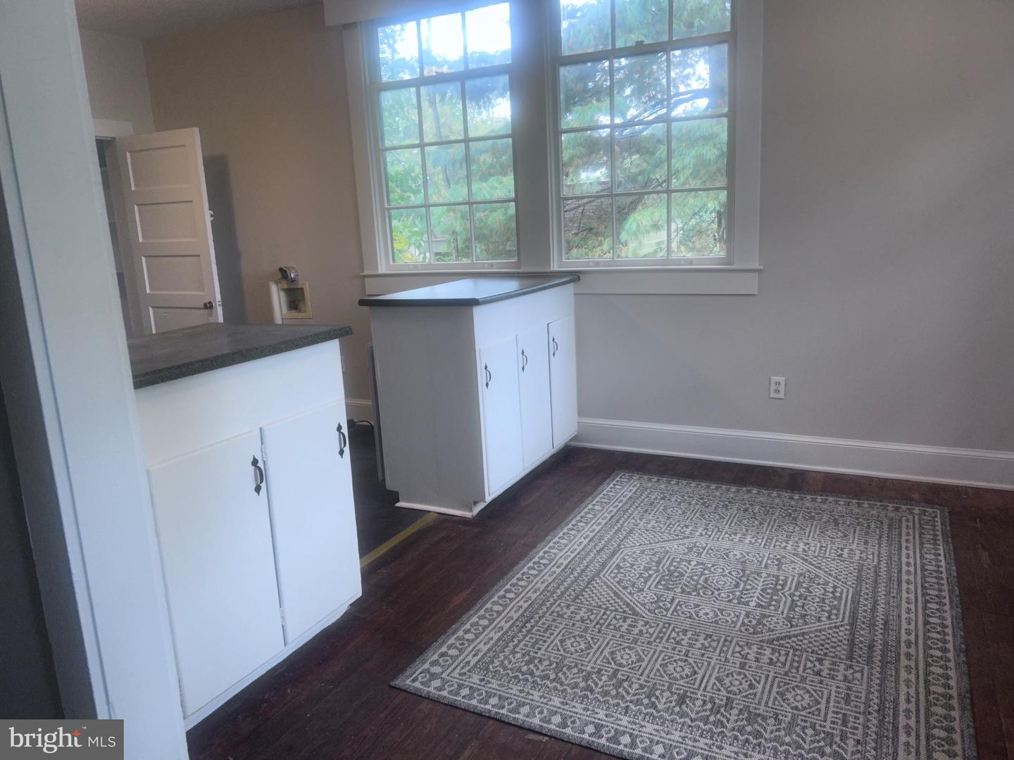 101, 103 W MAIN ST W #101, 103, BOYCE, Virginia 22620, 4 Bedrooms Bedrooms, ,2 BathroomsBathrooms,Residential,For sale,101, 103 W MAIN ST W #101,103,VACL2006092 MLS # VACL2006092