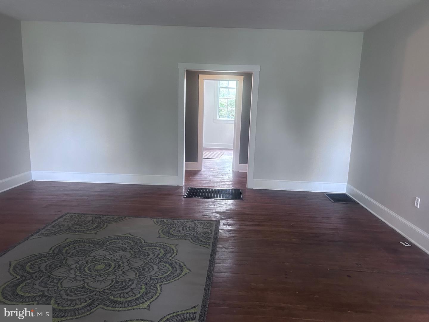 101, 103 W MAIN ST W #101, 103, BOYCE, Virginia 22620, 4 Bedrooms Bedrooms, ,2 BathroomsBathrooms,Residential,For sale,101, 103 W MAIN ST W #101,103,VACL2006092 MLS # VACL2006092