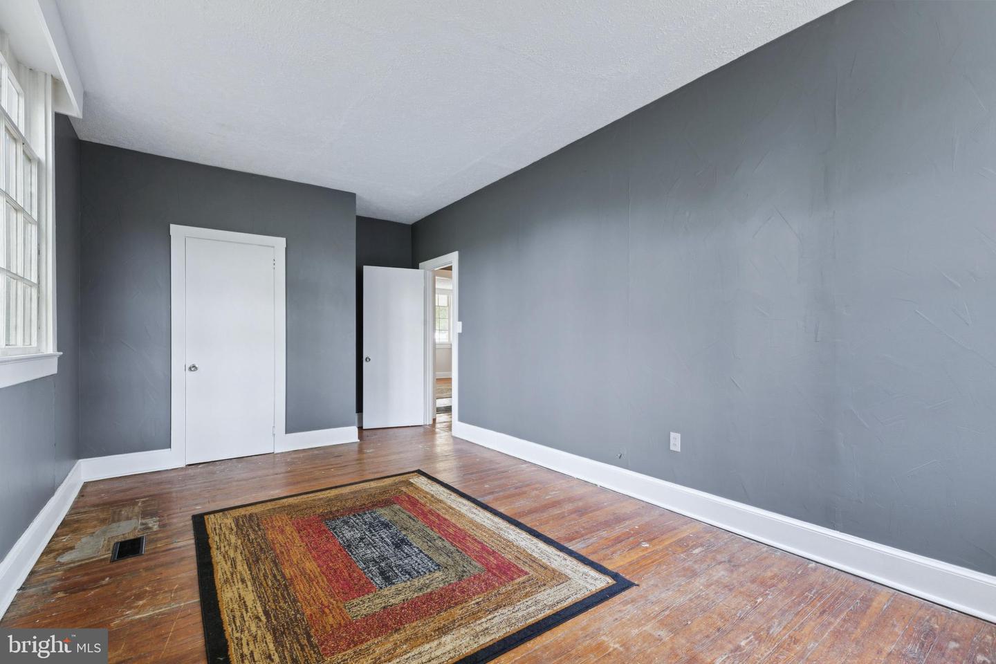 101, 103 W MAIN ST W #101, 103, BOYCE, Virginia 22620, 4 Bedrooms Bedrooms, ,2 BathroomsBathrooms,Residential,For sale,101, 103 W MAIN ST W #101,103,VACL2006092 MLS # VACL2006092