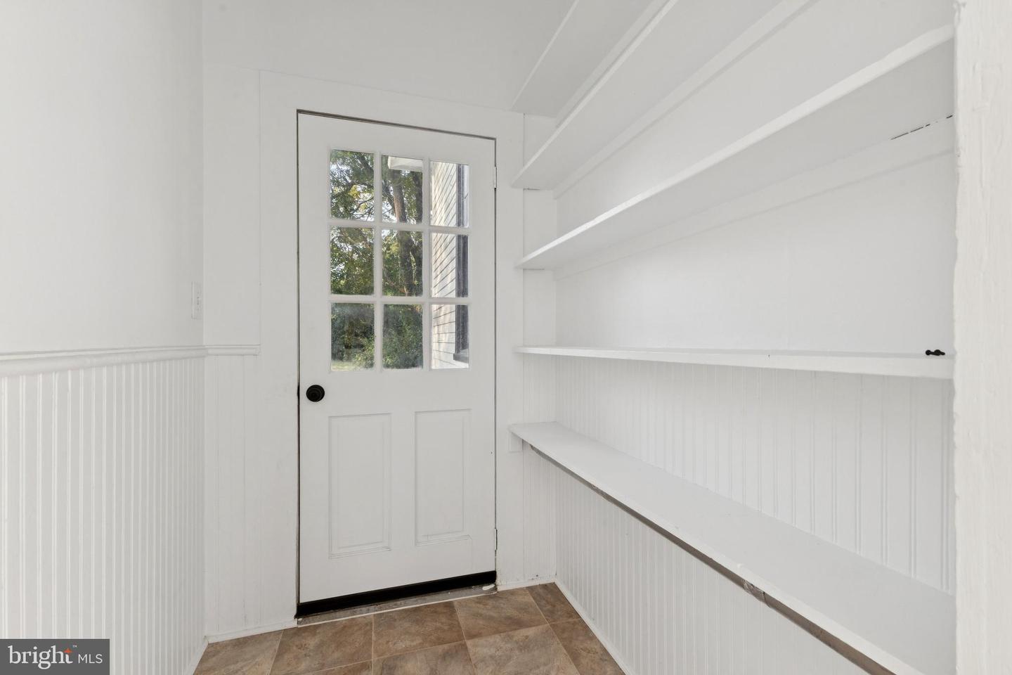 101, 103 W MAIN ST W #101, 103, BOYCE, Virginia 22620, 4 Bedrooms Bedrooms, ,2 BathroomsBathrooms,Residential,For sale,101, 103 W MAIN ST W #101,103,VACL2006092 MLS # VACL2006092