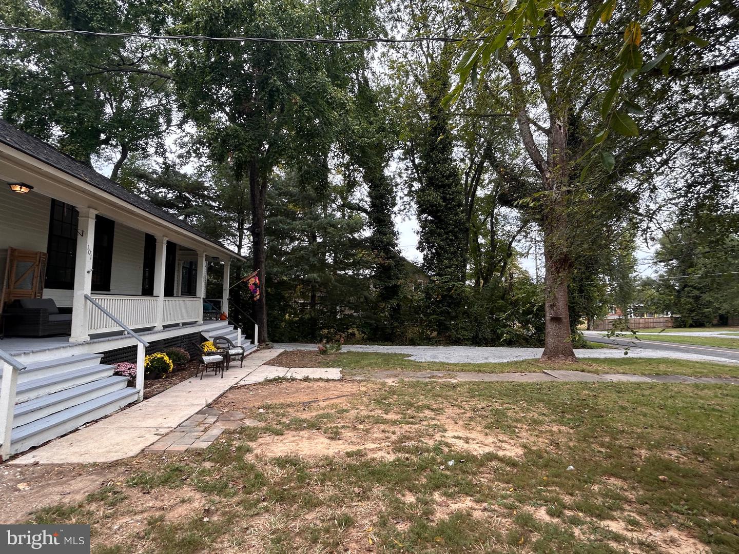 101, 103 W MAIN ST W #101, 103, BOYCE, Virginia 22620, 4 Bedrooms Bedrooms, ,2 BathroomsBathrooms,Residential,For sale,101, 103 W MAIN ST W #101,103,VACL2006092 MLS # VACL2006092