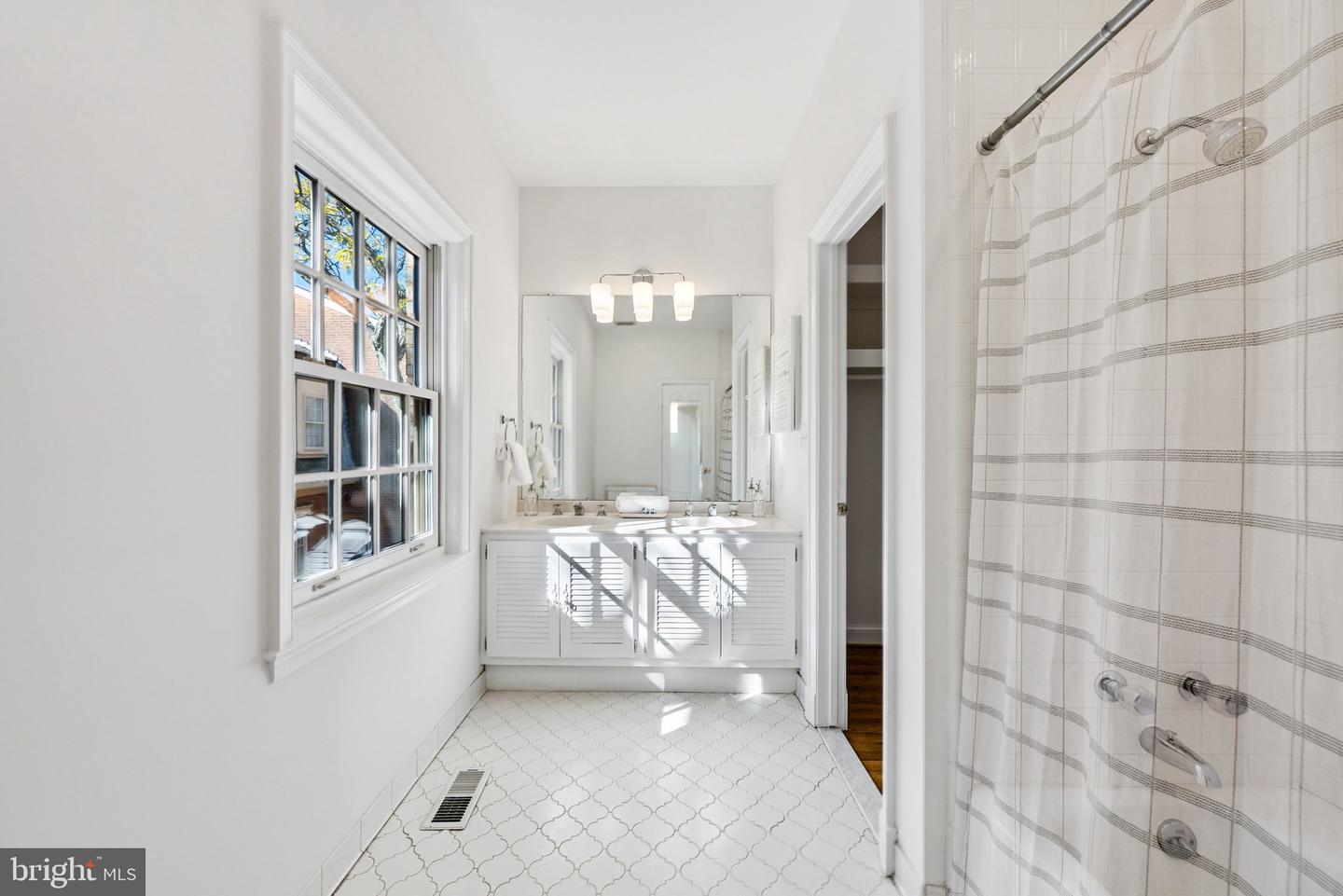 4338 WESTOVER PL NW, WASHINGTON, District Of Columbia 20016, 3 Bedrooms Bedrooms, ,3 BathroomsBathrooms,Residential,For sale,4338 WESTOVER PL NW,DCDC2223670 MLS # DCDC2223670 4338 WESTOVER PL NW, WASHINGTON, District Of Columbia 20016, 3 Bedrooms Bedrooms, ,3 BathroomsBathrooms,Residential,For sale,4338 WESTOVER PL NW,DCDC2223670 MLS # DCDC2223670