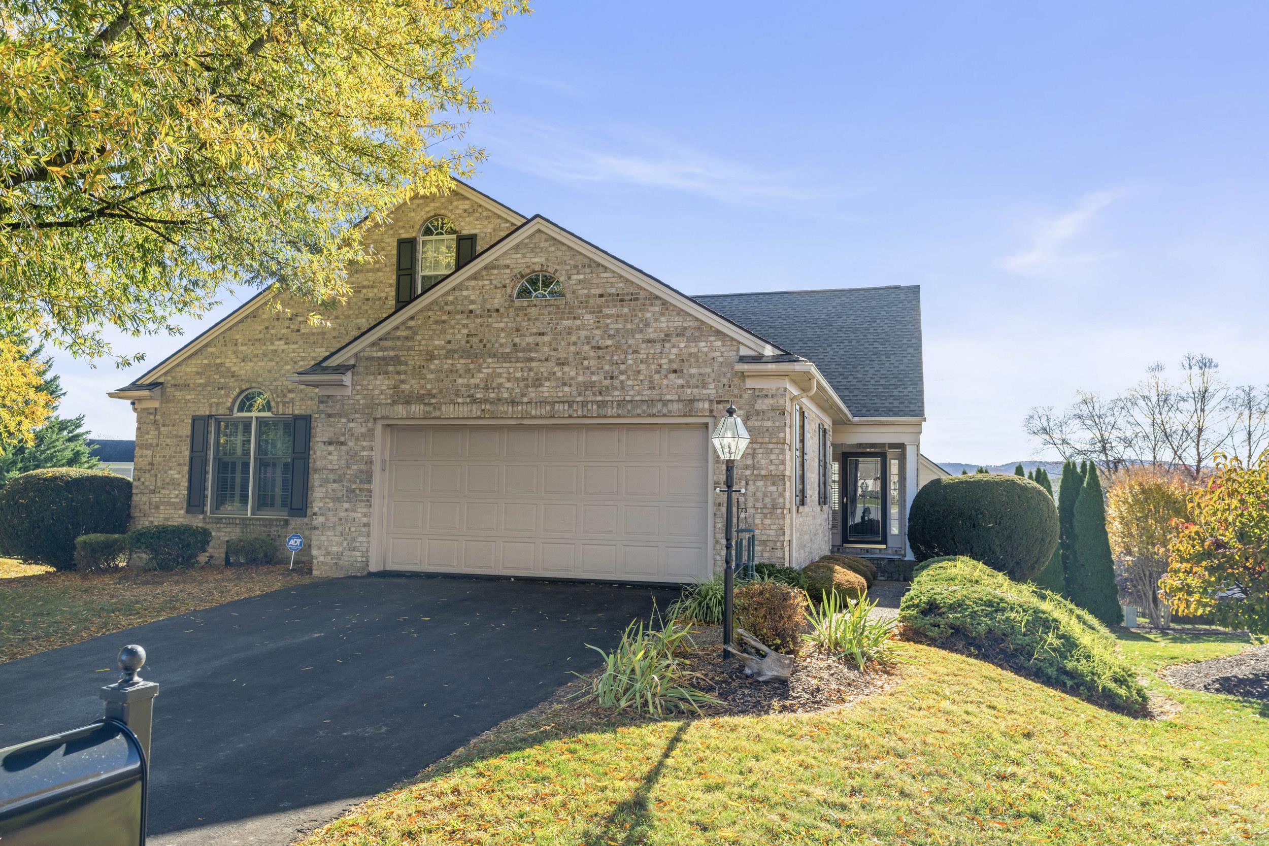 784 GOVERNORS WAY, WAYNESBORO, Virginia 22980, 2 Bedrooms Bedrooms, ,2 BathroomsBathrooms,Residential,784 Governors Way,784 GOVERNORS WAY,670834 MLS # 670834 784 GOVERNORS WAY, WAYNESBORO, Virginia 22980, 2 Bedrooms Bedrooms, ,2 BathroomsBathrooms,Residential,784 Governors Way,784 GOVERNORS WAY,670834 MLS # 670834