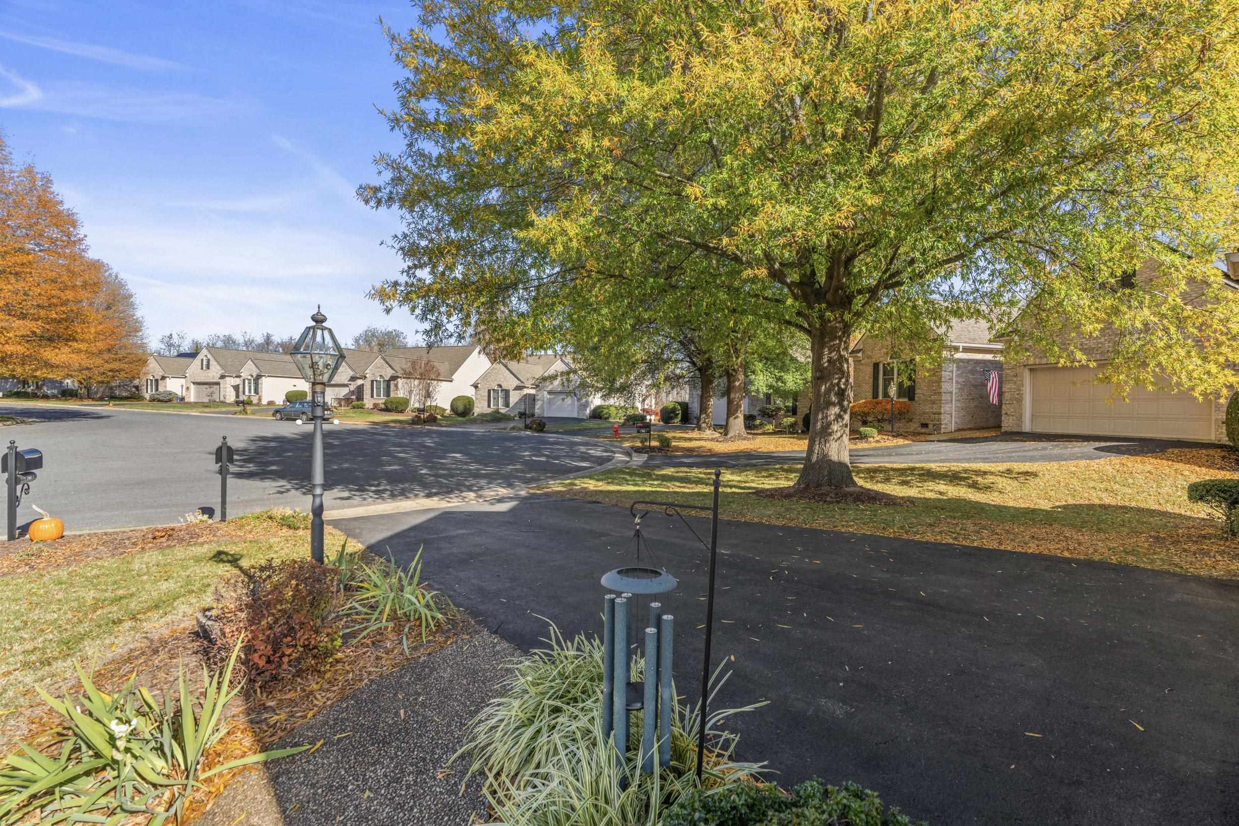 784 GOVERNORS WAY, WAYNESBORO, Virginia 22980, 2 Bedrooms Bedrooms, ,2 BathroomsBathrooms,Residential,784 Governors Way,784 GOVERNORS WAY,670834 MLS # 670834 784 GOVERNORS WAY, WAYNESBORO, Virginia 22980, 2 Bedrooms Bedrooms, ,2 BathroomsBathrooms,Residential,784 Governors Way,784 GOVERNORS WAY,670834 MLS # 670834