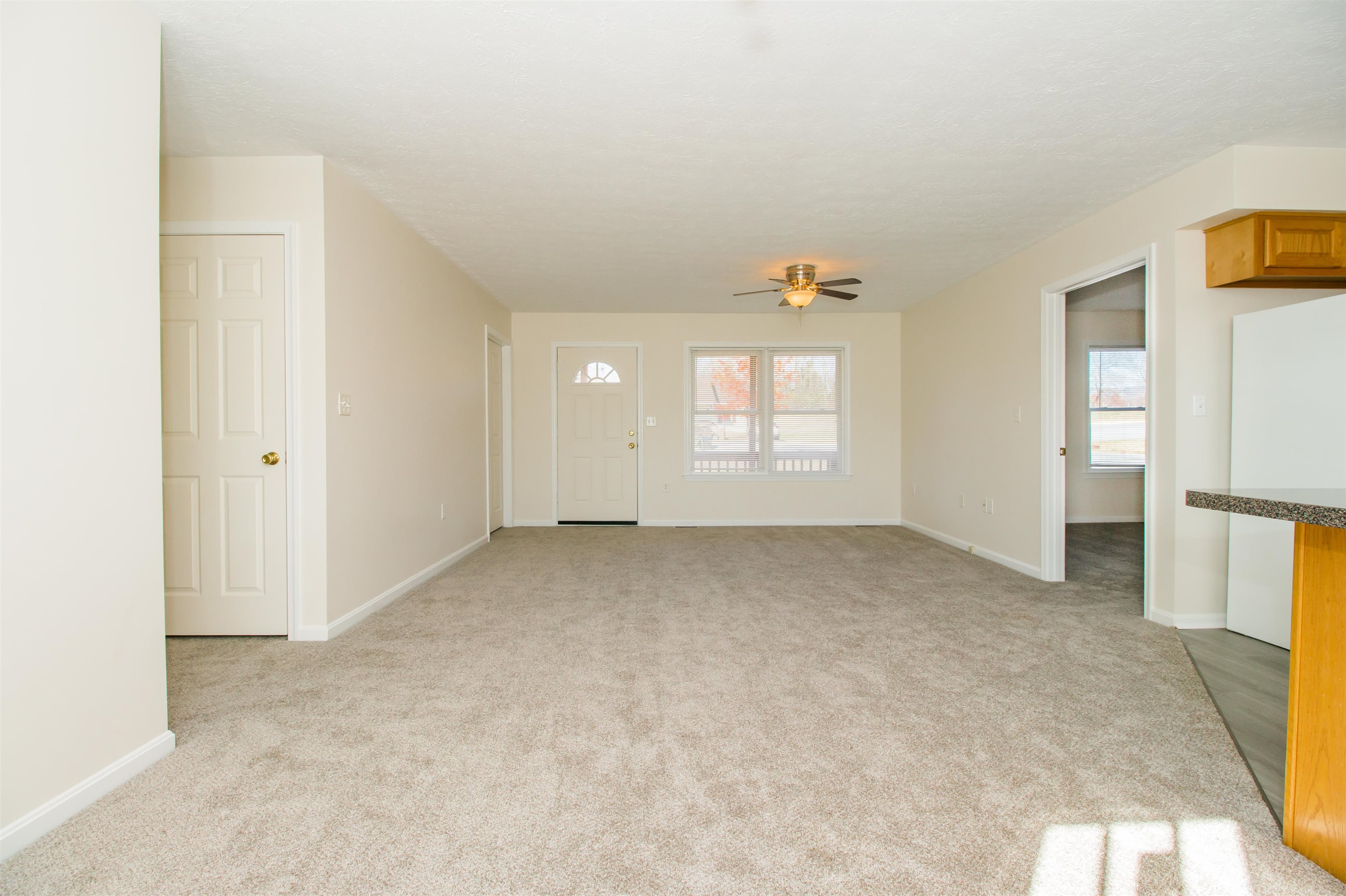 446 N SUMMIT AVE, WOODSTOCK, Virginia 22664, 3 Bedrooms Bedrooms, ,2 BathroomsBathrooms,Residential,446 N SUMMIT AVE,670839 MLS # 670839