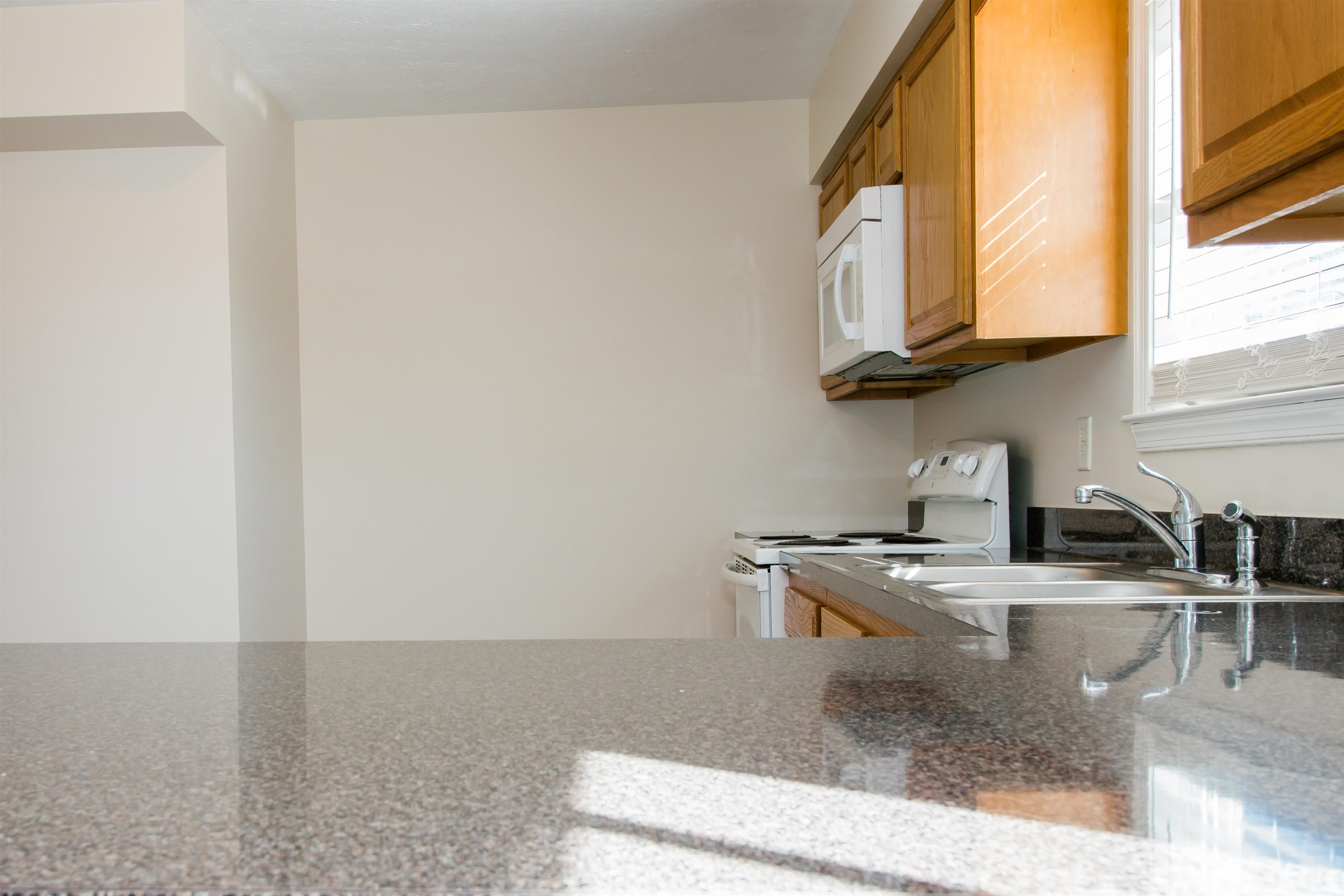 446 N SUMMIT AVE, WOODSTOCK, Virginia 22664, 3 Bedrooms Bedrooms, ,2 BathroomsBathrooms,Residential,446 N SUMMIT AVE,670839 MLS # 670839