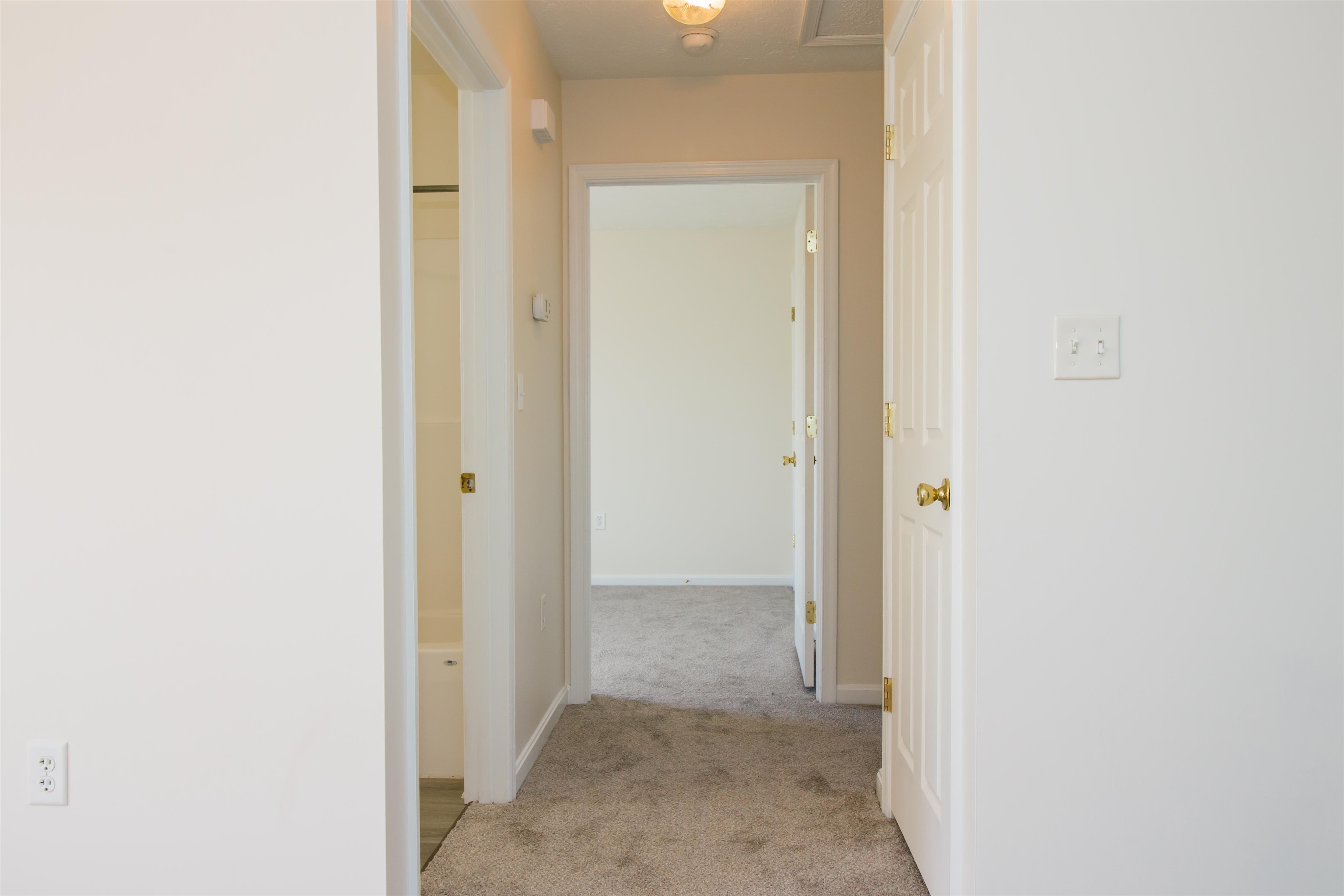 446 N SUMMIT AVE, WOODSTOCK, Virginia 22664, 3 Bedrooms Bedrooms, ,2 BathroomsBathrooms,Residential,446 N SUMMIT AVE,670839 MLS # 670839