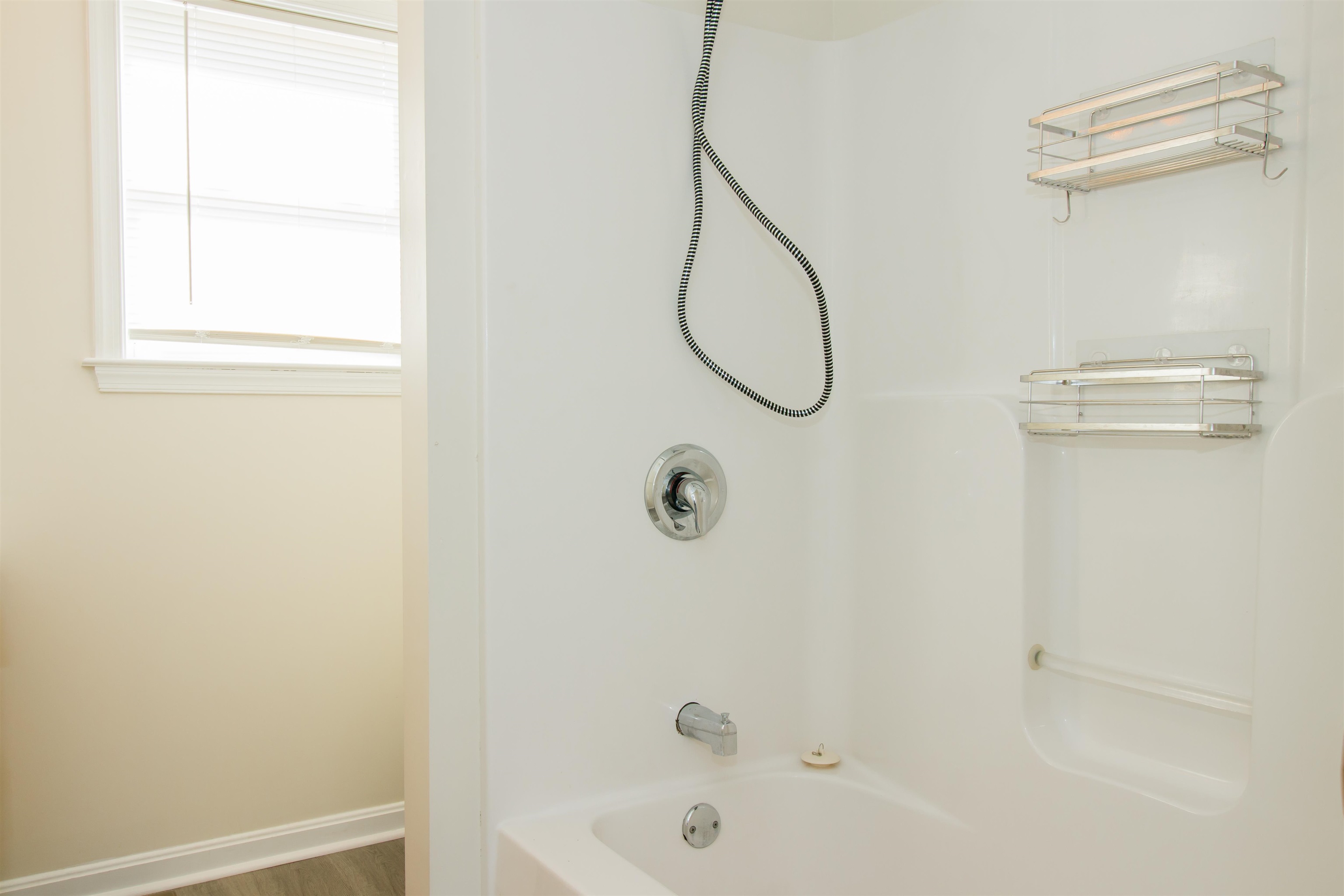 446 N SUMMIT AVE, WOODSTOCK, Virginia 22664, 3 Bedrooms Bedrooms, ,2 BathroomsBathrooms,Residential,446 N SUMMIT AVE,670839 MLS # 670839