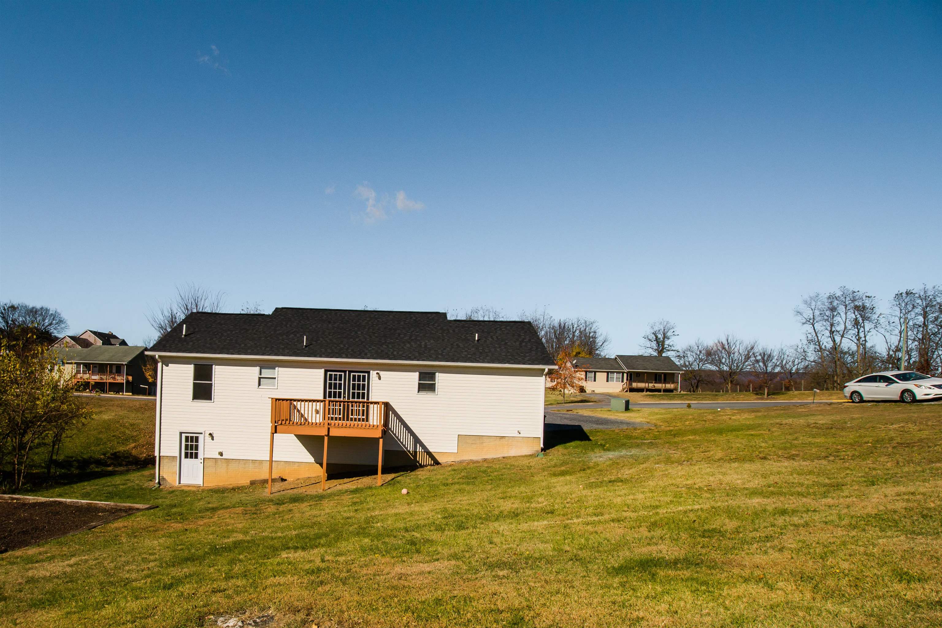 446 N SUMMIT AVE, WOODSTOCK, Virginia 22664, 3 Bedrooms Bedrooms, ,2 BathroomsBathrooms,Residential,446 N SUMMIT AVE,670839 MLS # 670839