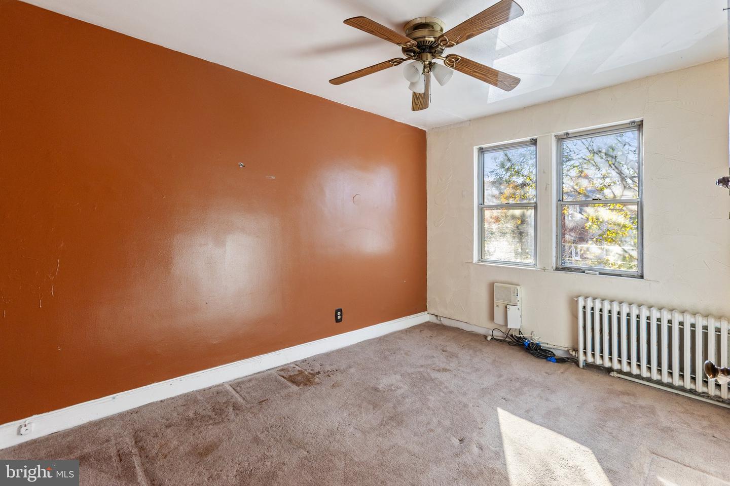 1633 R ST SE, WASHINGTON, District Of Columbia 20020, 2 Bedrooms Bedrooms, ,1 BathroomBathrooms,Residential,For sale,1633 R ST SE,DCDC2225772 MLS # DCDC2225772 1633 R ST SE, WASHINGTON, District Of Columbia 20020, 2 Bedrooms Bedrooms, ,1 BathroomBathrooms,Residential,For sale,1633 R ST SE,DCDC2225772 MLS # DCDC2225772