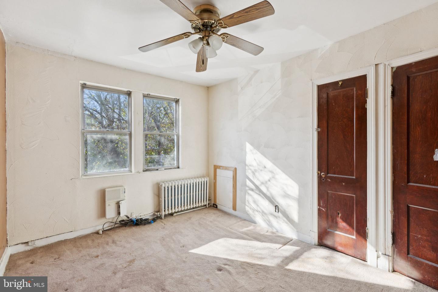 1633 R ST SE, WASHINGTON, District Of Columbia 20020, 2 Bedrooms Bedrooms, ,1 BathroomBathrooms,Residential,For sale,1633 R ST SE,DCDC2225772 MLS # DCDC2225772 1633 R ST SE, WASHINGTON, District Of Columbia 20020, 2 Bedrooms Bedrooms, ,1 BathroomBathrooms,Residential,For sale,1633 R ST SE,DCDC2225772 MLS # DCDC2225772