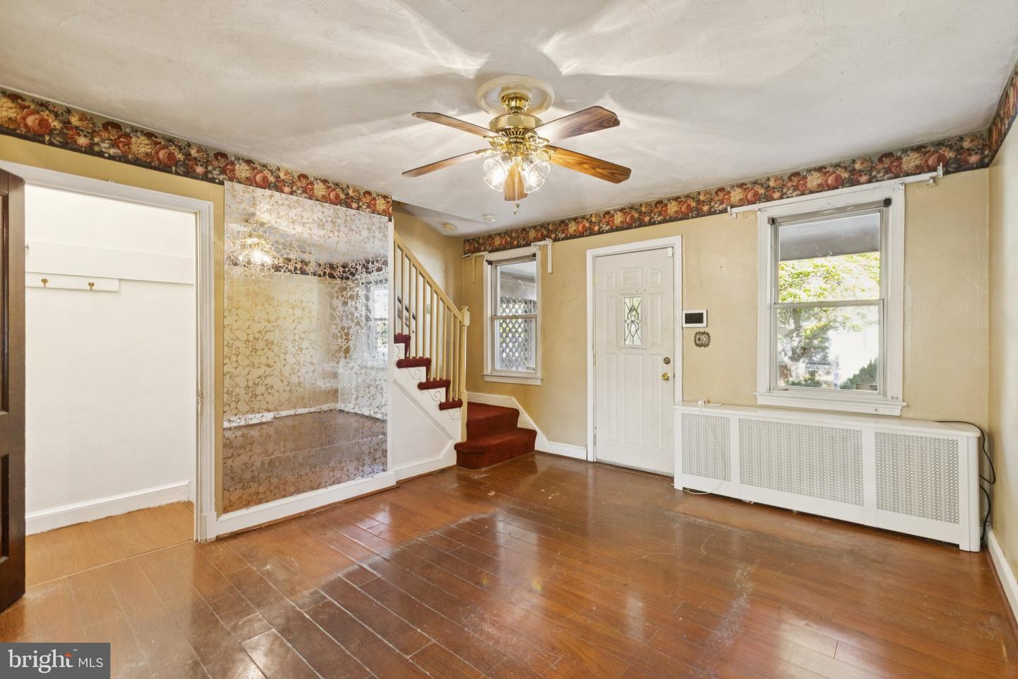 1633 R ST SE, WASHINGTON, District Of Columbia 20020, 2 Bedrooms Bedrooms, ,1 BathroomBathrooms,Residential,For sale,1633 R ST SE,DCDC2225772 MLS # DCDC2225772 1633 R ST SE, WASHINGTON, District Of Columbia 20020, 2 Bedrooms Bedrooms, ,1 BathroomBathrooms,Residential,For sale,1633 R ST SE,DCDC2225772 MLS # DCDC2225772