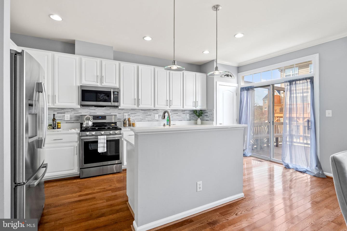 13368 FERRY LANDING LN, WOODBRIDGE, Virginia 22191, 3 Bedrooms Bedrooms, ,2 BathroomsBathrooms,Residential,For sale,13368 FERRY LANDING LN,VAPW2105940 MLS # VAPW2105940 13368 FERRY LANDING LN, WOODBRIDGE, Virginia 22191, 3 Bedrooms Bedrooms, ,2 BathroomsBathrooms,Residential,For sale,13368 FERRY LANDING LN,VAPW2105940 MLS # VAPW2105940