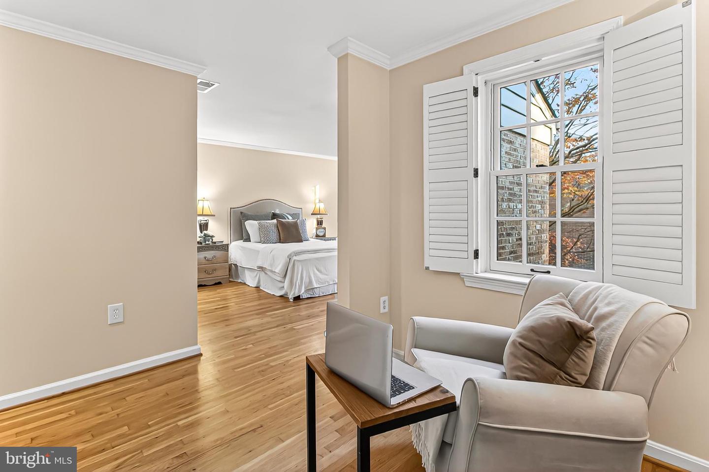 2005 HIGHBORO WAY, FALLS CHURCH, Virginia 22043, 4 Bedrooms Bedrooms, 14 Rooms Rooms,3 BathroomsBathrooms,Residential,For sale,2005 HIGHBORO WAY,VAFX2276066 MLS # VAFX2276066