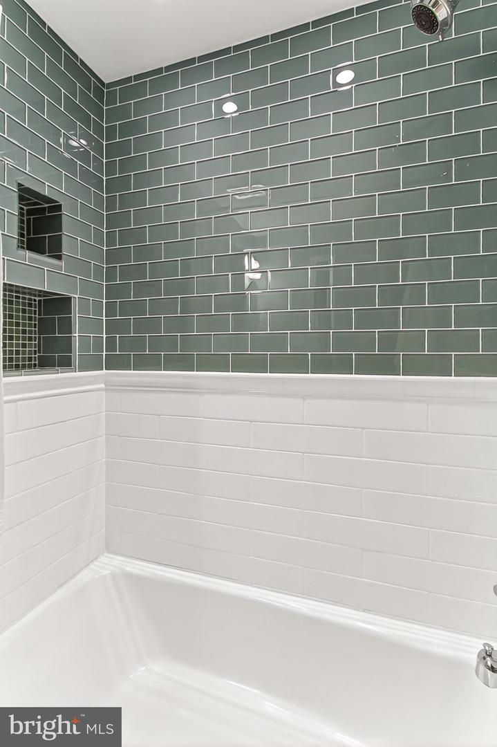 2005 HIGHBORO WAY, FALLS CHURCH, Virginia 22043, 4 Bedrooms Bedrooms, 14 Rooms Rooms,3 BathroomsBathrooms,Residential,For sale,2005 HIGHBORO WAY,VAFX2276066 MLS # VAFX2276066