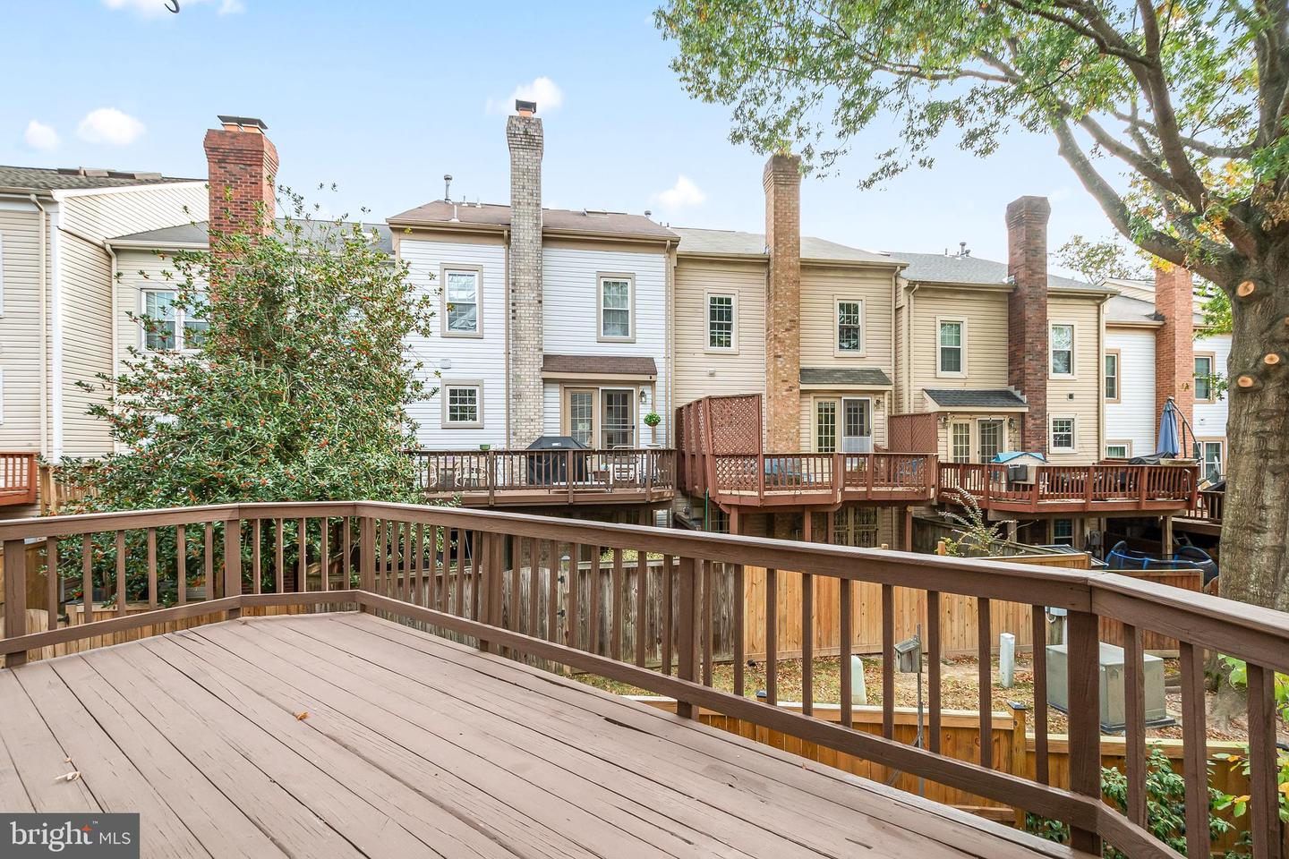 8019 TANWORTH CT, SPRINGFIELD, Virginia 22152, 3 Bedrooms Bedrooms, ,3 BathroomsBathrooms,Residential,For sale,8019 TANWORTH CT,VAFX2276072 MLS # VAFX2276072