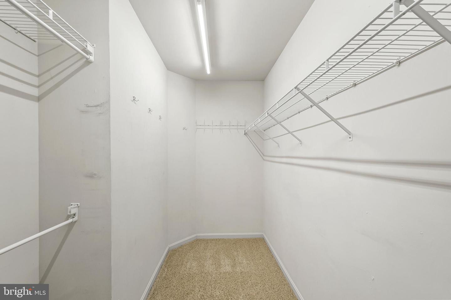 8019 TANWORTH CT, SPRINGFIELD, Virginia 22152, 3 Bedrooms Bedrooms, ,3 BathroomsBathrooms,Residential,For sale,8019 TANWORTH CT,VAFX2276072 MLS # VAFX2276072