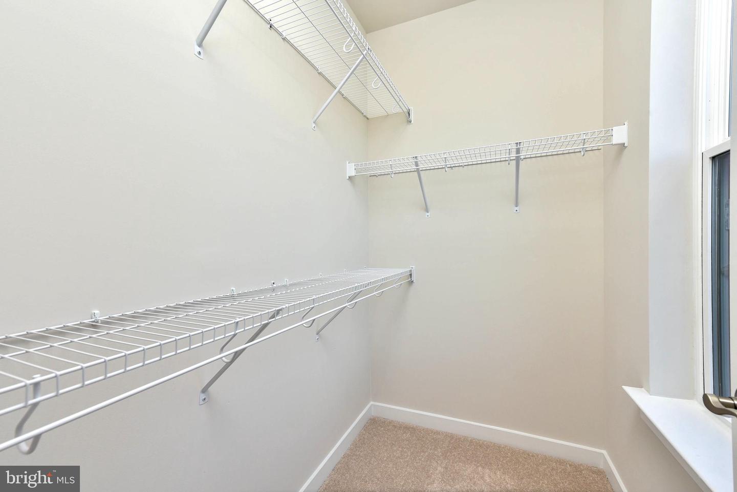 43740 TRANSIT SQ, ASHBURN, Virginia 20147, 3 Bedrooms Bedrooms, ,2 BathroomsBathrooms,Residential,For sale,43740 TRANSIT SQ,VALO2109710 MLS # VALO2109710