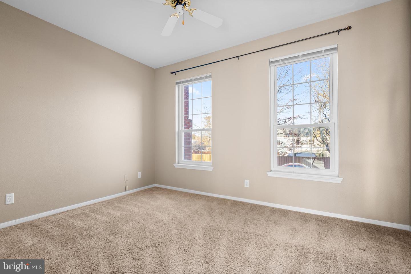 664 GATEWAY DR SE #314, LEESBURG, Virginia 20175, 2 Bedrooms Bedrooms, 9 Rooms Rooms,2 BathroomsBathrooms,Residential,For sale,664 GATEWAY DR SE #314,VALO2109826 MLS # VALO2109826 664 GATEWAY DR SE #314, LEESBURG, Virginia 20175, 2 Bedrooms Bedrooms, 9 Rooms Rooms,2 BathroomsBathrooms,Residential,For sale,664 GATEWAY DR SE #314,VALO2109826 MLS # VALO2109826