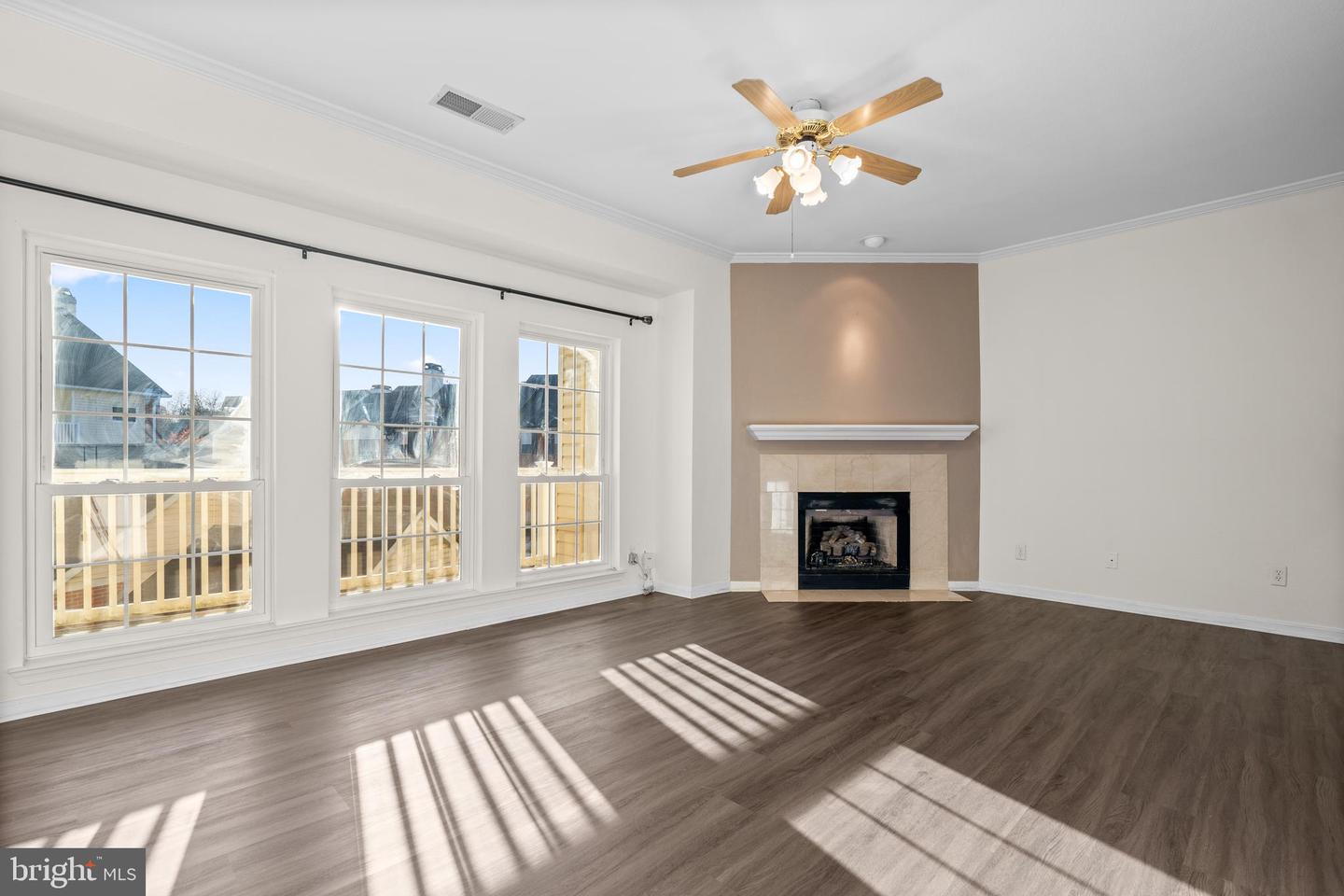 664 GATEWAY DR SE #314, LEESBURG, Virginia 20175, 2 Bedrooms Bedrooms, 9 Rooms Rooms,2 BathroomsBathrooms,Residential,For sale,664 GATEWAY DR SE #314,VALO2109826 MLS # VALO2109826 664 GATEWAY DR SE #314, LEESBURG, Virginia 20175, 2 Bedrooms Bedrooms, 9 Rooms Rooms,2 BathroomsBathrooms,Residential,For sale,664 GATEWAY DR SE #314,VALO2109826 MLS # VALO2109826