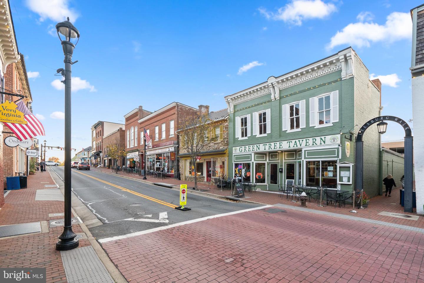 664 GATEWAY DR SE #314, LEESBURG, Virginia 20175, 2 Bedrooms Bedrooms, 9 Rooms Rooms,2 BathroomsBathrooms,Residential,For sale,664 GATEWAY DR SE #314,VALO2109826 MLS # VALO2109826 664 GATEWAY DR SE #314, LEESBURG, Virginia 20175, 2 Bedrooms Bedrooms, 9 Rooms Rooms,2 BathroomsBathrooms,Residential,For sale,664 GATEWAY DR SE #314,VALO2109826 MLS # VALO2109826