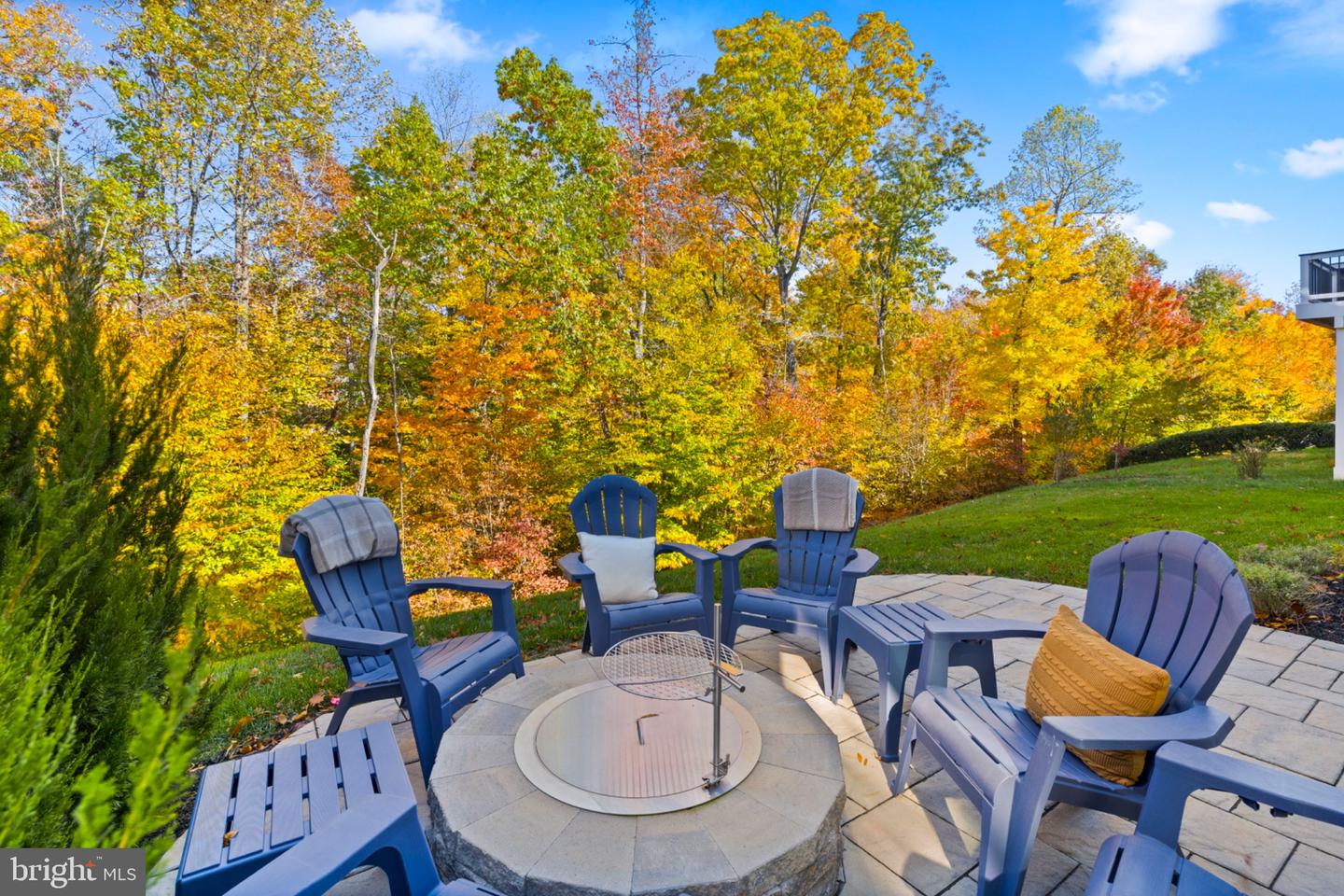 176 VERBENA DR, STAFFORD, Virginia 22554, 4 Bedrooms Bedrooms, ,4 BathroomsBathrooms,Residential,For sale,176 VERBENA DR,VAST2043888 MLS # VAST2043888