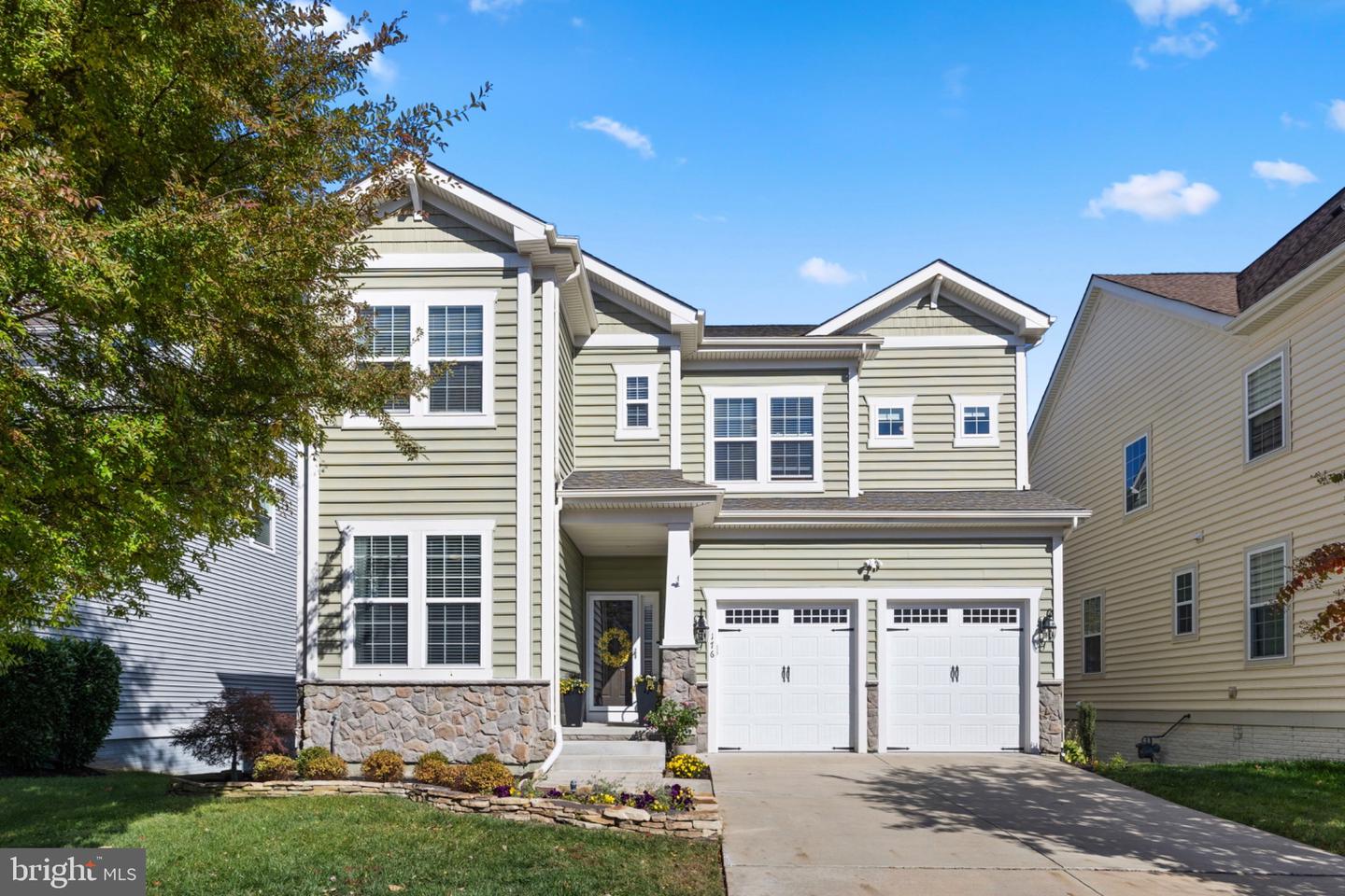 176 VERBENA DR, STAFFORD, Virginia 22554, 4 Bedrooms Bedrooms, ,4 BathroomsBathrooms,Residential,For sale,176 VERBENA DR,VAST2043888 MLS # VAST2043888