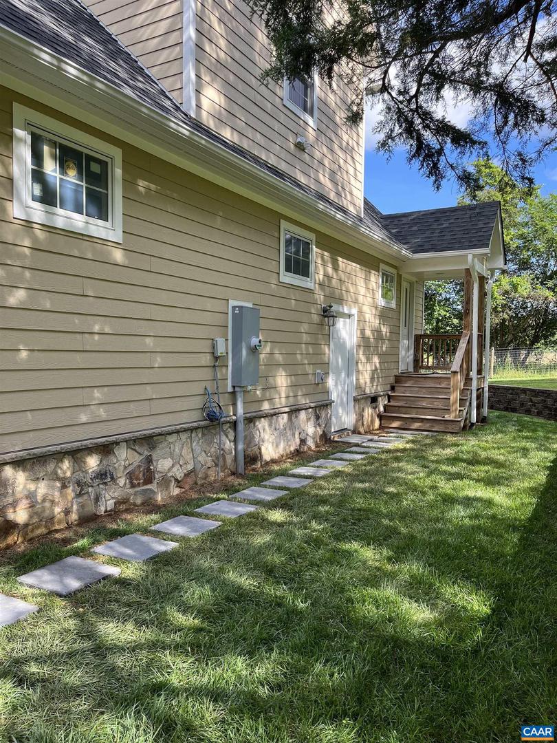 234 CREEK RD, AFTON, Virginia 22920, 3 Bedrooms Bedrooms, ,3 BathroomsBathrooms,Residential,For sale,234 CREEK RD,670559 MLS # 670559