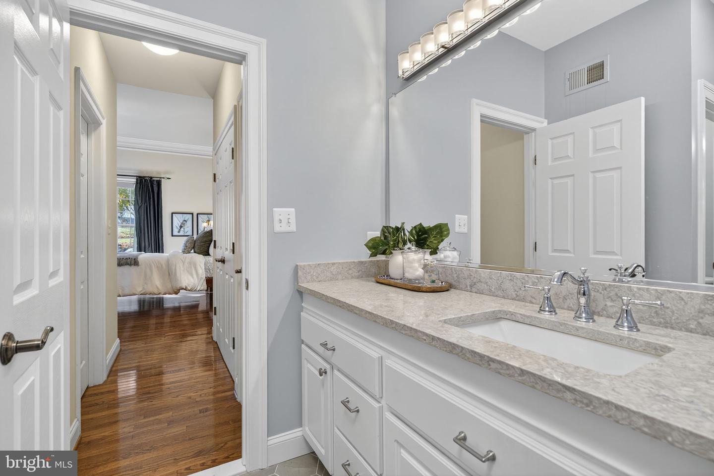 6020 DUNNBROOK TER, HAYMARKET, Virginia 20169, 3 Bedrooms Bedrooms, ,3 BathroomsBathrooms,Residential,For sale,6020 DUNNBROOK TER,VAPW2107168 MLS # VAPW2107168