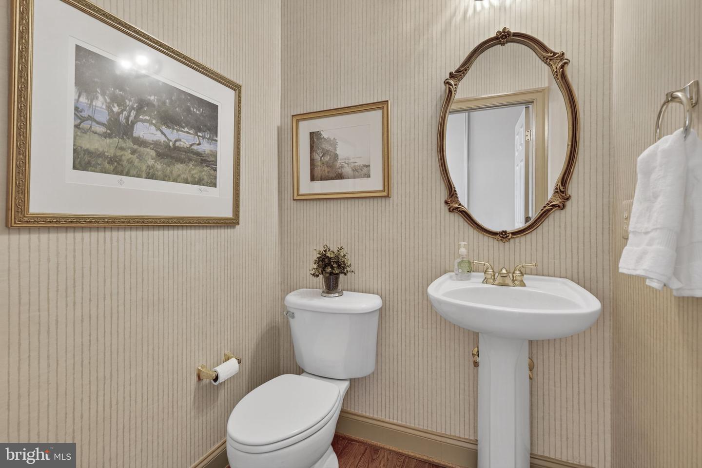 6020 DUNNBROOK TER, HAYMARKET, Virginia 20169, 3 Bedrooms Bedrooms, ,3 BathroomsBathrooms,Residential,For sale,6020 DUNNBROOK TER,VAPW2107168 MLS # VAPW2107168