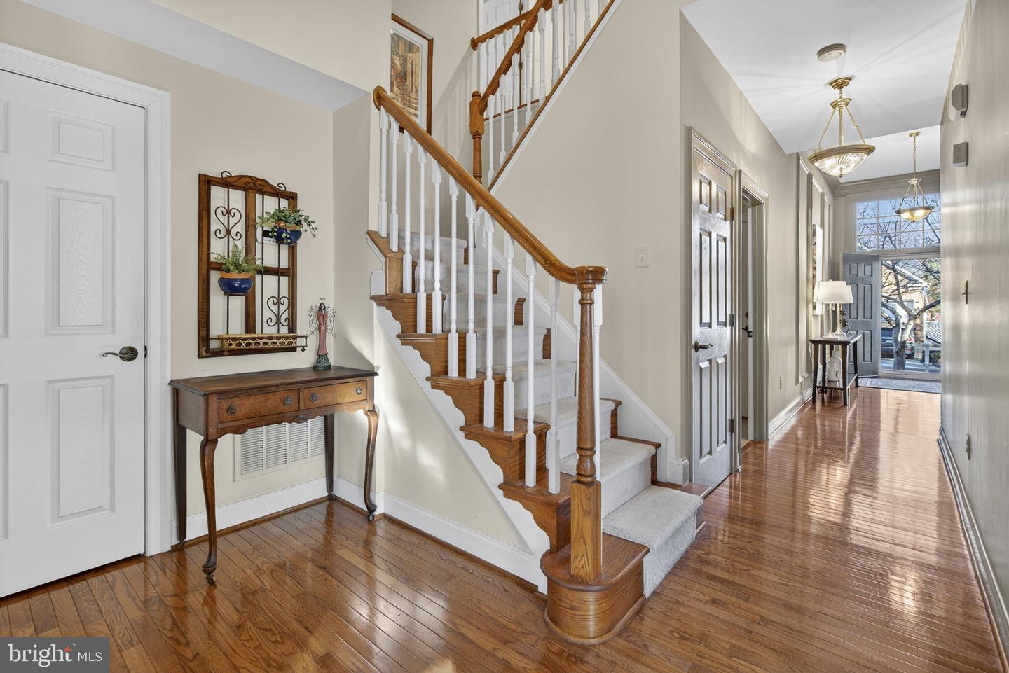 6020 DUNNBROOK TER, HAYMARKET, Virginia 20169, 3 Bedrooms Bedrooms, ,3 BathroomsBathrooms,Residential,For sale,6020 DUNNBROOK TER,VAPW2107168 MLS # VAPW2107168