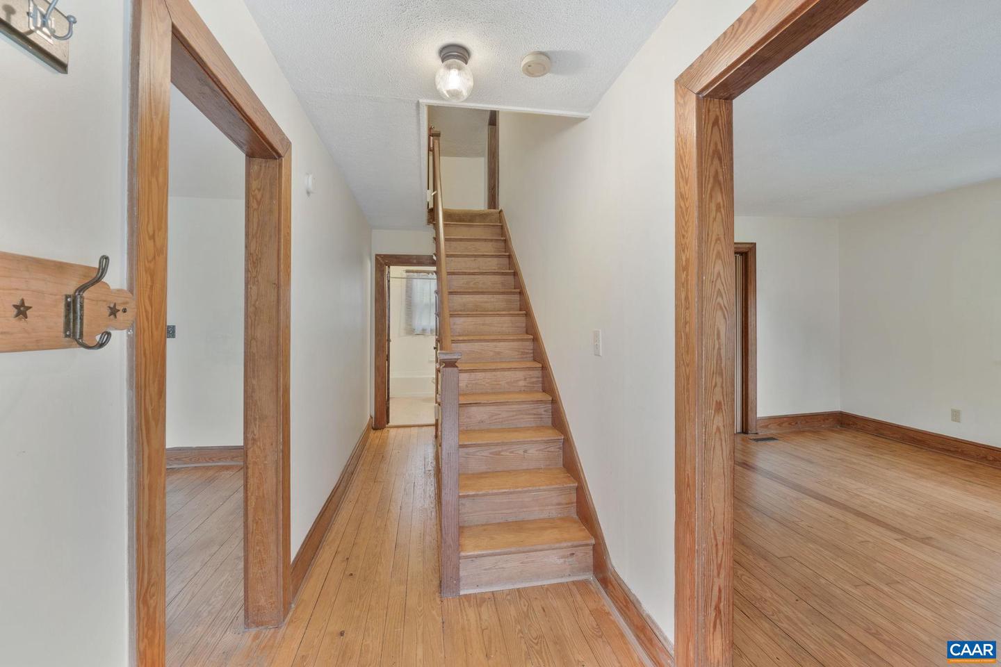 6497 GROVE HILL CT, GORDONSVILLE, Virginia 22942, 3 Bedrooms Bedrooms, ,1 BathroomBathrooms,Residential,For sale,6497 GROVE HILL CT,670659 MLS # 670659