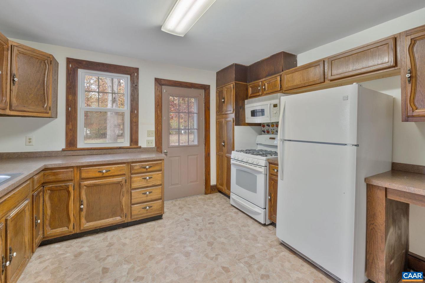 6497 GROVE HILL CT, GORDONSVILLE, Virginia 22942, 3 Bedrooms Bedrooms, ,1 BathroomBathrooms,Residential,For sale,6497 GROVE HILL CT,670659 MLS # 670659