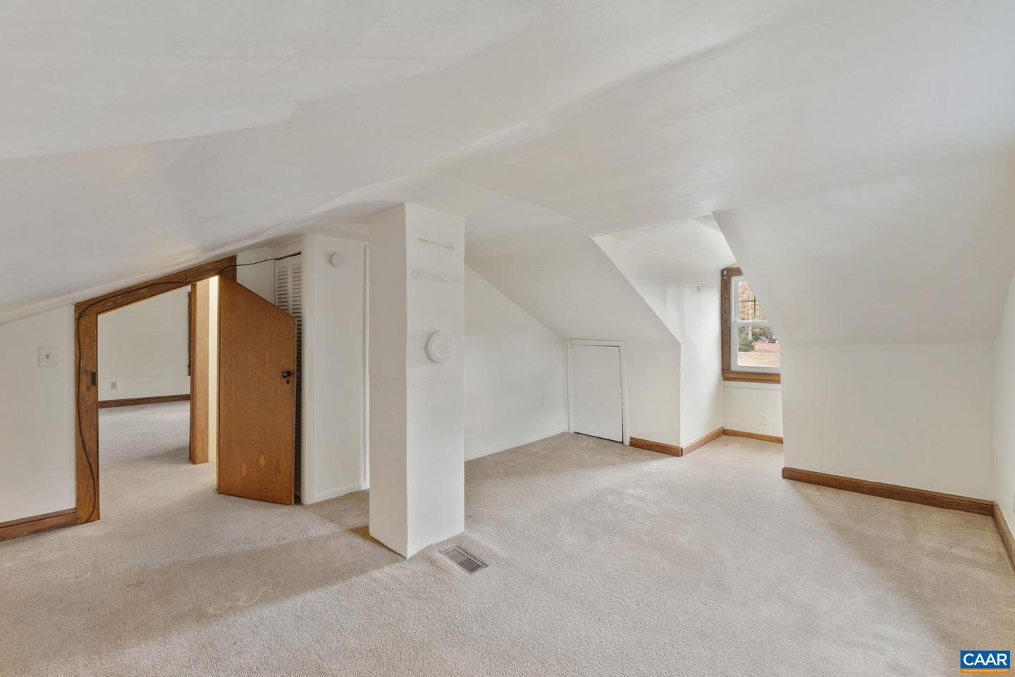 6497 GROVE HILL CT, GORDONSVILLE, Virginia 22942, 3 Bedrooms Bedrooms, ,1 BathroomBathrooms,Residential,For sale,6497 GROVE HILL CT,670659 MLS # 670659