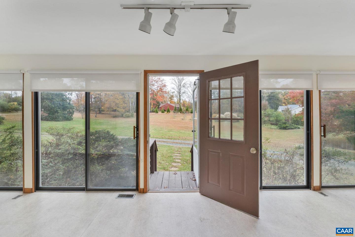 6497 GROVE HILL CT, GORDONSVILLE, Virginia 22942, 3 Bedrooms Bedrooms, ,1 BathroomBathrooms,Residential,For sale,6497 GROVE HILL CT,670659 MLS # 670659