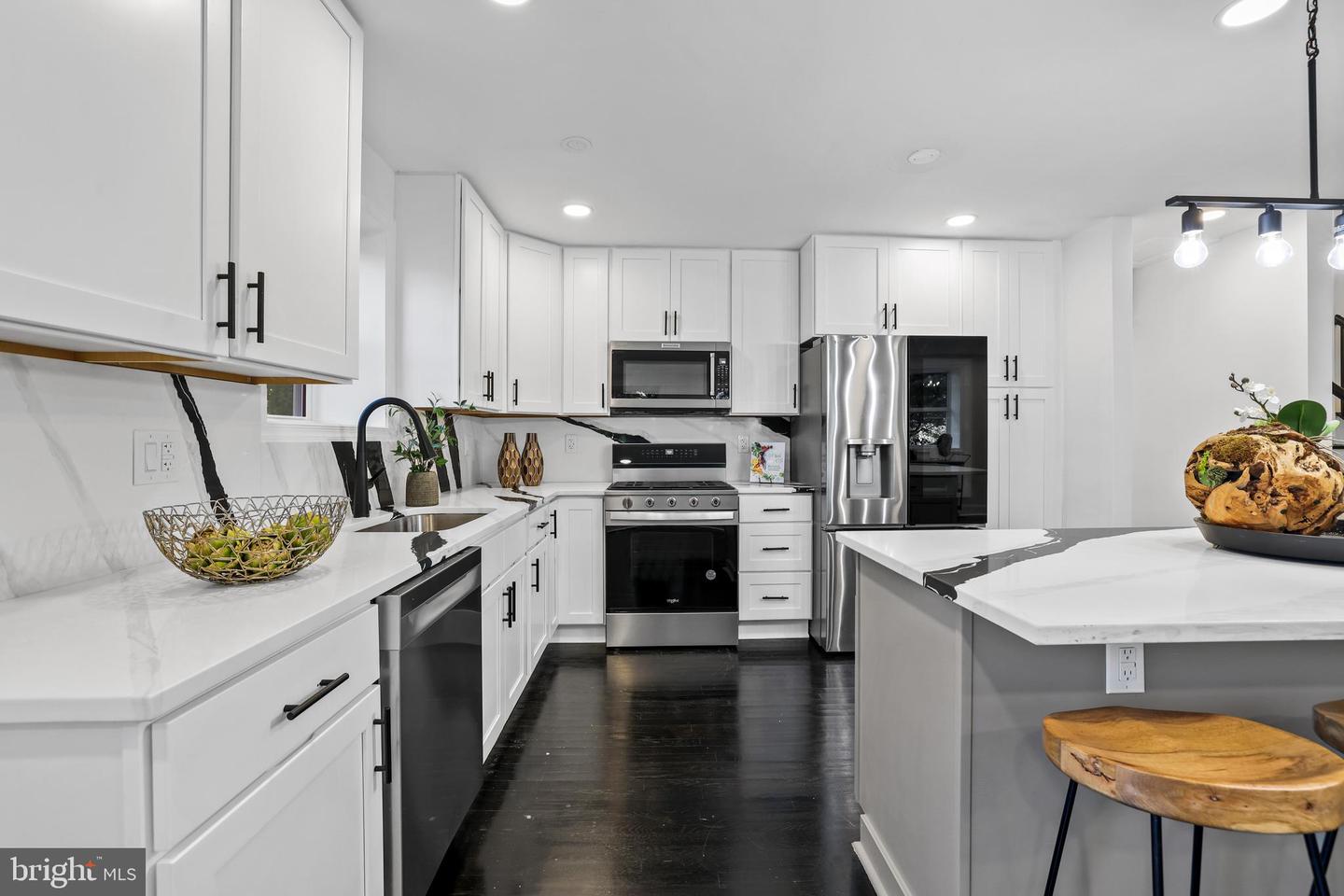 10404 FOREST AVE, FAIRFAX, Virginia 22030, 4 Bedrooms Bedrooms, ,4 BathroomsBathrooms,Residential,For sale,10404 FOREST AVE,VAFC2007290 MLS # VAFC2007290 10404 FOREST AVE, FAIRFAX, Virginia 22030, 4 Bedrooms Bedrooms, ,4 BathroomsBathrooms,Residential,For sale,10404 FOREST AVE,VAFC2007290 MLS # VAFC2007290