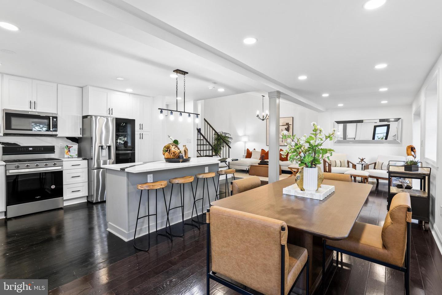 10404 FOREST AVE, FAIRFAX, Virginia 22030, 4 Bedrooms Bedrooms, ,4 BathroomsBathrooms,Residential,For sale,10404 FOREST AVE,VAFC2007290 MLS # VAFC2007290 10404 FOREST AVE, FAIRFAX, Virginia 22030, 4 Bedrooms Bedrooms, ,4 BathroomsBathrooms,Residential,For sale,10404 FOREST AVE,VAFC2007290 MLS # VAFC2007290