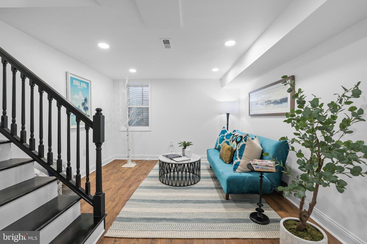 10404 FOREST AVE, FAIRFAX, Virginia 22030, 4 Bedrooms Bedrooms, ,4 BathroomsBathrooms,Residential,For sale,10404 FOREST AVE,VAFC2007290 MLS # VAFC2007290 10404 FOREST AVE, FAIRFAX, Virginia 22030, 4 Bedrooms Bedrooms, ,4 BathroomsBathrooms,Residential,For sale,10404 FOREST AVE,VAFC2007290 MLS # VAFC2007290