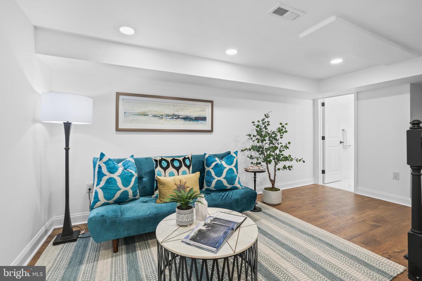 10404 FOREST AVE, FAIRFAX, Virginia 22030, 4 Bedrooms Bedrooms, ,4 BathroomsBathrooms,Residential,For sale,10404 FOREST AVE,VAFC2007290 MLS # VAFC2007290 10404 FOREST AVE, FAIRFAX, Virginia 22030, 4 Bedrooms Bedrooms, ,4 BathroomsBathrooms,Residential,For sale,10404 FOREST AVE,VAFC2007290 MLS # VAFC2007290