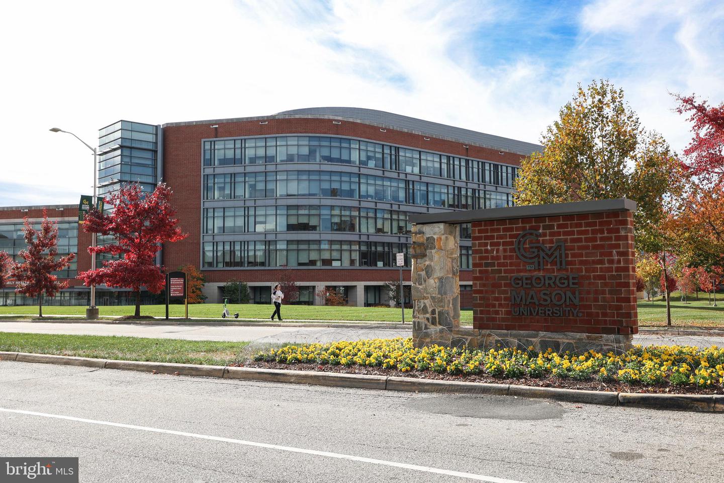 10404 FOREST AVE, FAIRFAX, Virginia 22030, 4 Bedrooms Bedrooms, ,4 BathroomsBathrooms,Residential,For sale,10404 FOREST AVE,VAFC2007290 MLS # VAFC2007290 10404 FOREST AVE, FAIRFAX, Virginia 22030, 4 Bedrooms Bedrooms, ,4 BathroomsBathrooms,Residential,For sale,10404 FOREST AVE,VAFC2007290 MLS # VAFC2007290