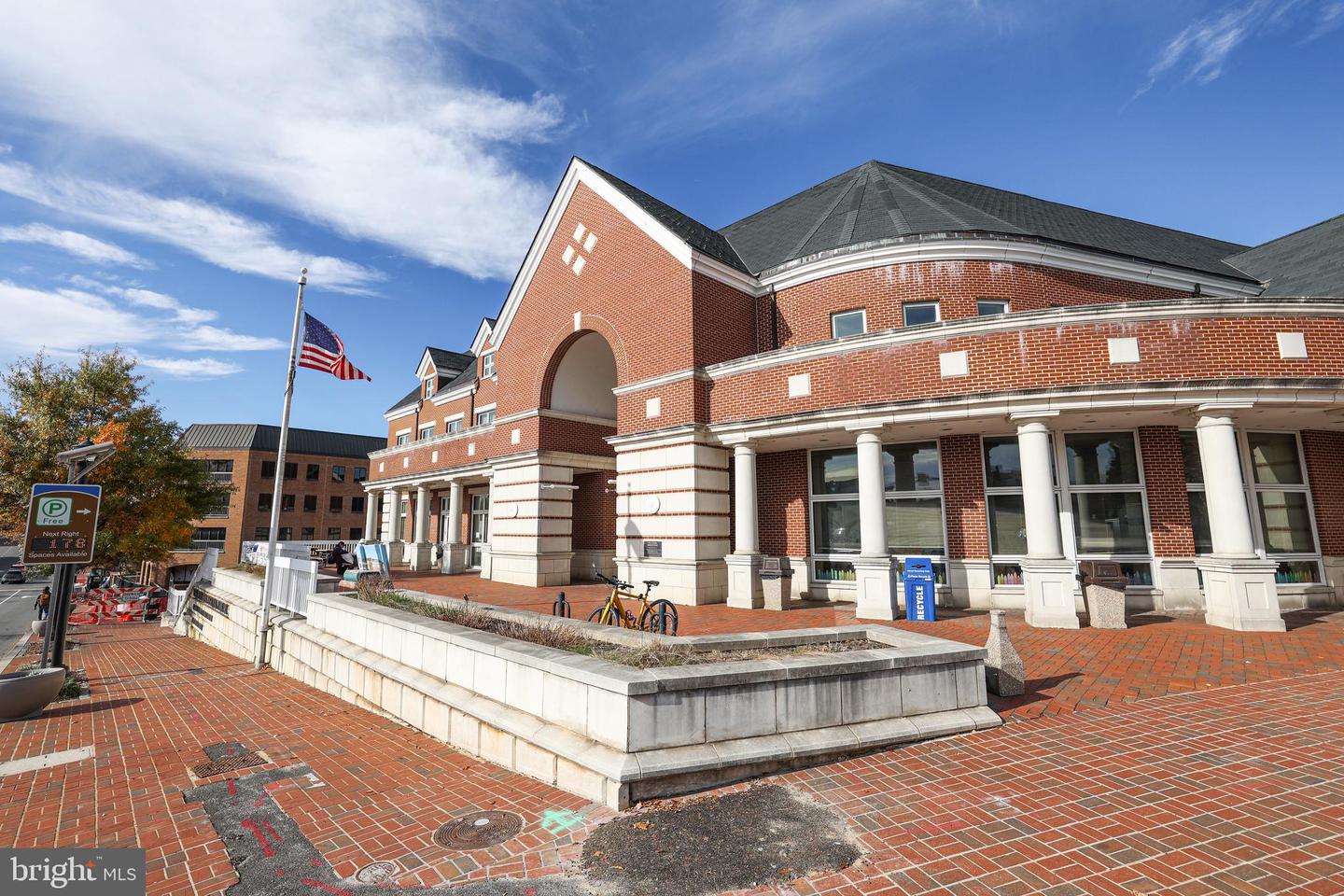 10404 FOREST AVE, FAIRFAX, Virginia 22030, 4 Bedrooms Bedrooms, ,4 BathroomsBathrooms,Residential,For sale,10404 FOREST AVE,VAFC2007290 MLS # VAFC2007290 10404 FOREST AVE, FAIRFAX, Virginia 22030, 4 Bedrooms Bedrooms, ,4 BathroomsBathrooms,Residential,For sale,10404 FOREST AVE,VAFC2007290 MLS # VAFC2007290