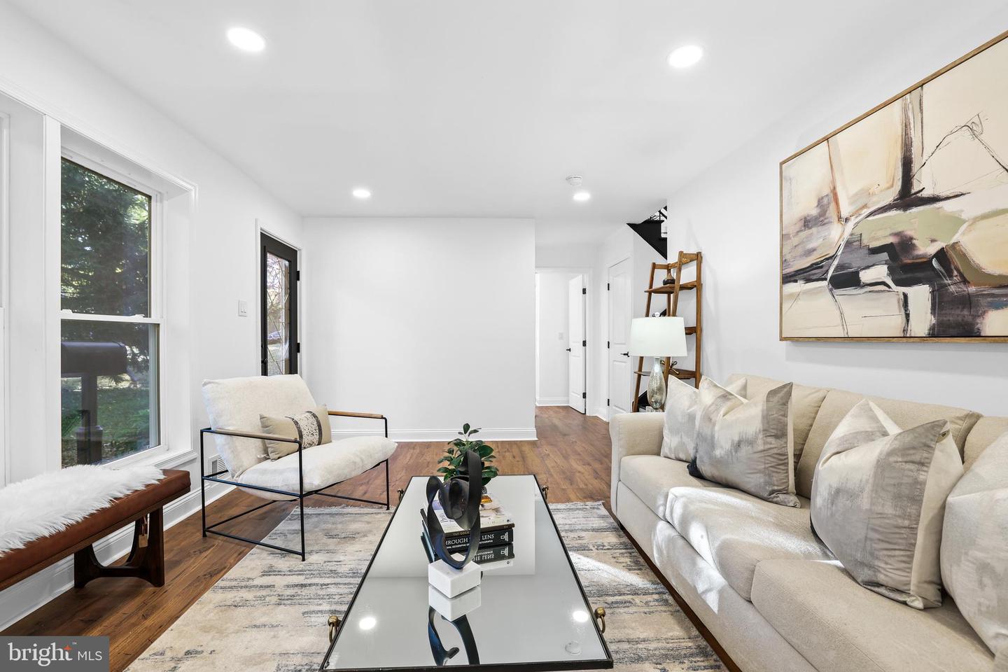 10404 FOREST AVE, FAIRFAX, Virginia 22030, 4 Bedrooms Bedrooms, ,4 BathroomsBathrooms,Residential,For sale,10404 FOREST AVE,VAFC2007290 MLS # VAFC2007290 10404 FOREST AVE, FAIRFAX, Virginia 22030, 4 Bedrooms Bedrooms, ,4 BathroomsBathrooms,Residential,For sale,10404 FOREST AVE,VAFC2007290 MLS # VAFC2007290