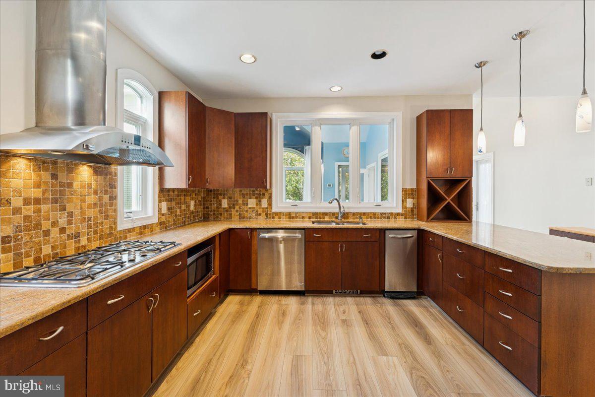 13222 STABLE BROOK WAY, HERNDON, Virginia 20171, 4 Bedrooms Bedrooms, ,3 BathroomsBathrooms,Residential,For sale,13222 STABLE BROOK WAY,VAFX2277312 MLS # VAFX2277312 13222 STABLE BROOK WAY, HERNDON, Virginia 20171, 4 Bedrooms Bedrooms, ,3 BathroomsBathrooms,Residential,For sale,13222 STABLE BROOK WAY,VAFX2277312 MLS # VAFX2277312