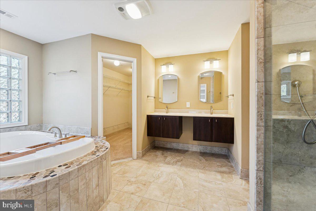 13222 STABLE BROOK WAY, HERNDON, Virginia 20171, 4 Bedrooms Bedrooms, ,3 BathroomsBathrooms,Residential,For sale,13222 STABLE BROOK WAY,VAFX2277312 MLS # VAFX2277312 13222 STABLE BROOK WAY, HERNDON, Virginia 20171, 4 Bedrooms Bedrooms, ,3 BathroomsBathrooms,Residential,For sale,13222 STABLE BROOK WAY,VAFX2277312 MLS # VAFX2277312