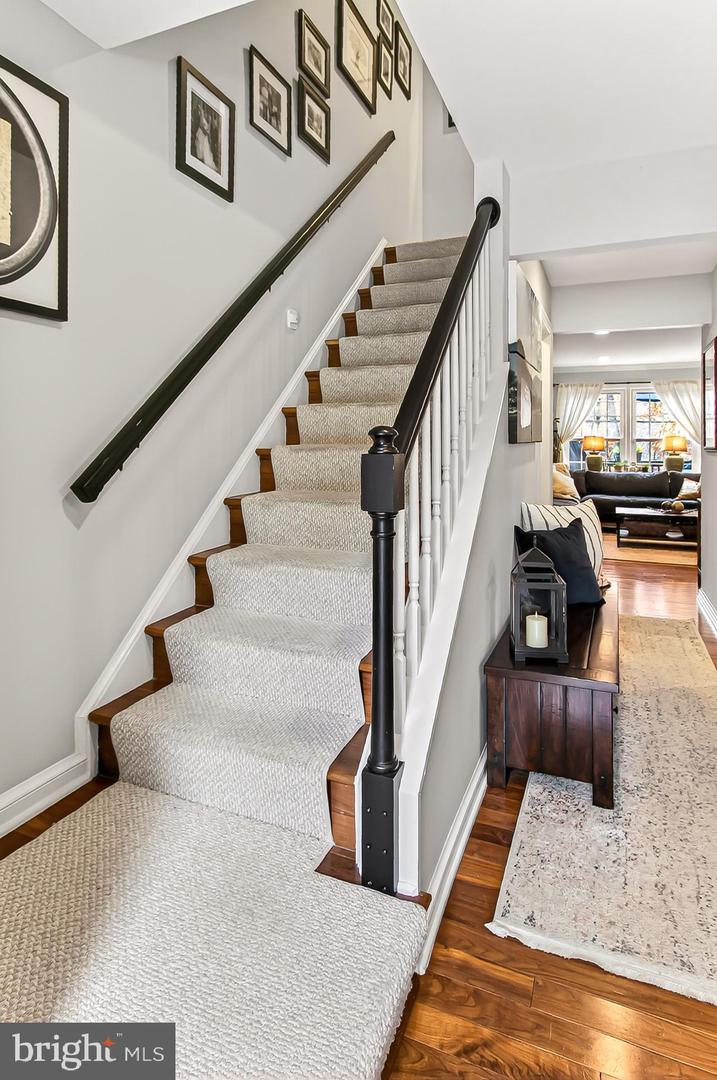 7957 HIDDEN BRIDGE DR, SPRINGFIELD, Virginia 22153, 3 Bedrooms Bedrooms, ,2 BathroomsBathrooms,Residential,For sale,7957 HIDDEN BRIDGE DR,VAFX2277342 MLS # VAFX2277342 7957 HIDDEN BRIDGE DR, SPRINGFIELD, Virginia 22153, 3 Bedrooms Bedrooms, ,2 BathroomsBathrooms,Residential,For sale,7957 HIDDEN BRIDGE DR,VAFX2277342 MLS # VAFX2277342