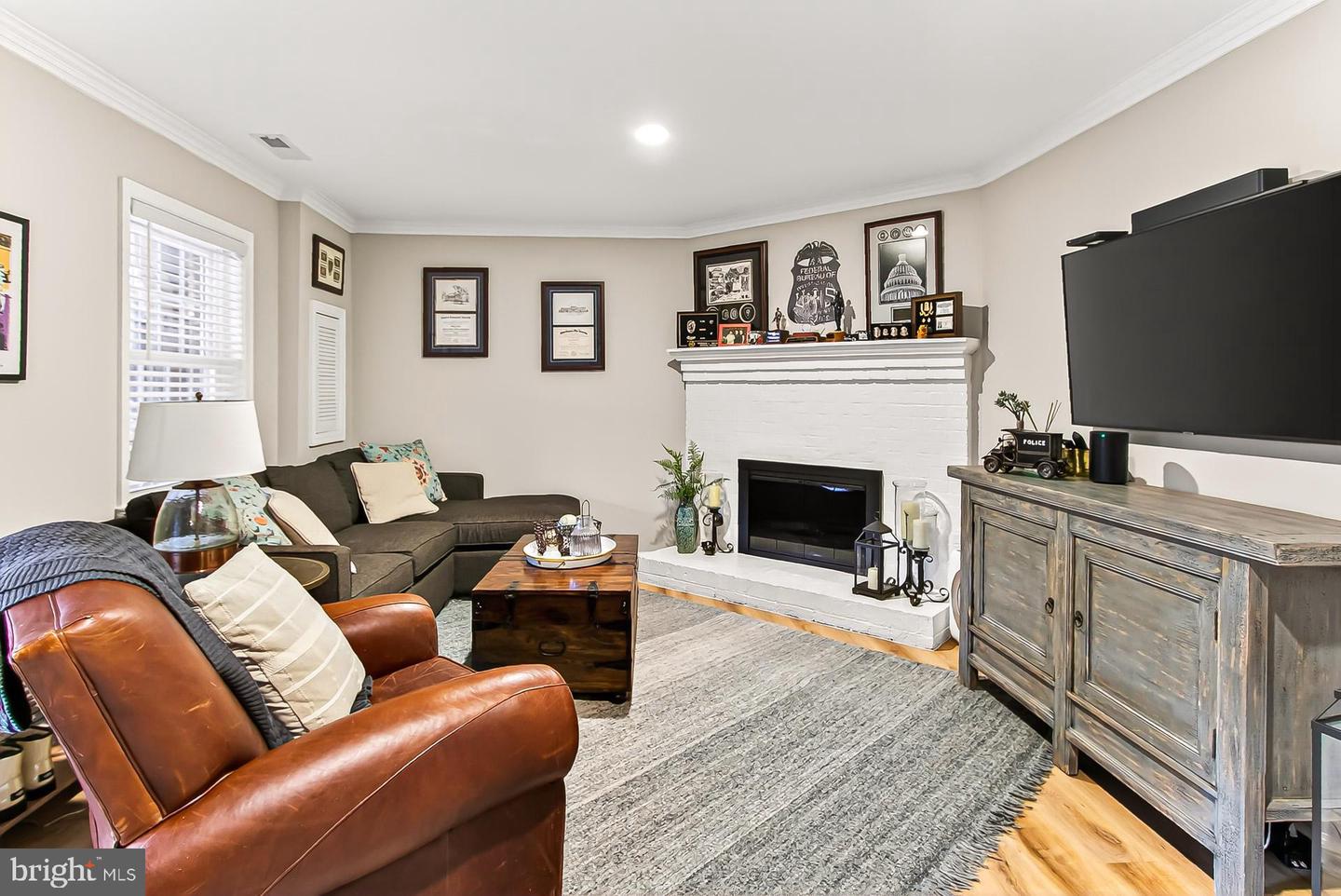 7957 HIDDEN BRIDGE DR, SPRINGFIELD, Virginia 22153, 3 Bedrooms Bedrooms, ,2 BathroomsBathrooms,Residential,For sale,7957 HIDDEN BRIDGE DR,VAFX2277342 MLS # VAFX2277342 7957 HIDDEN BRIDGE DR, SPRINGFIELD, Virginia 22153, 3 Bedrooms Bedrooms, ,2 BathroomsBathrooms,Residential,For sale,7957 HIDDEN BRIDGE DR,VAFX2277342 MLS # VAFX2277342