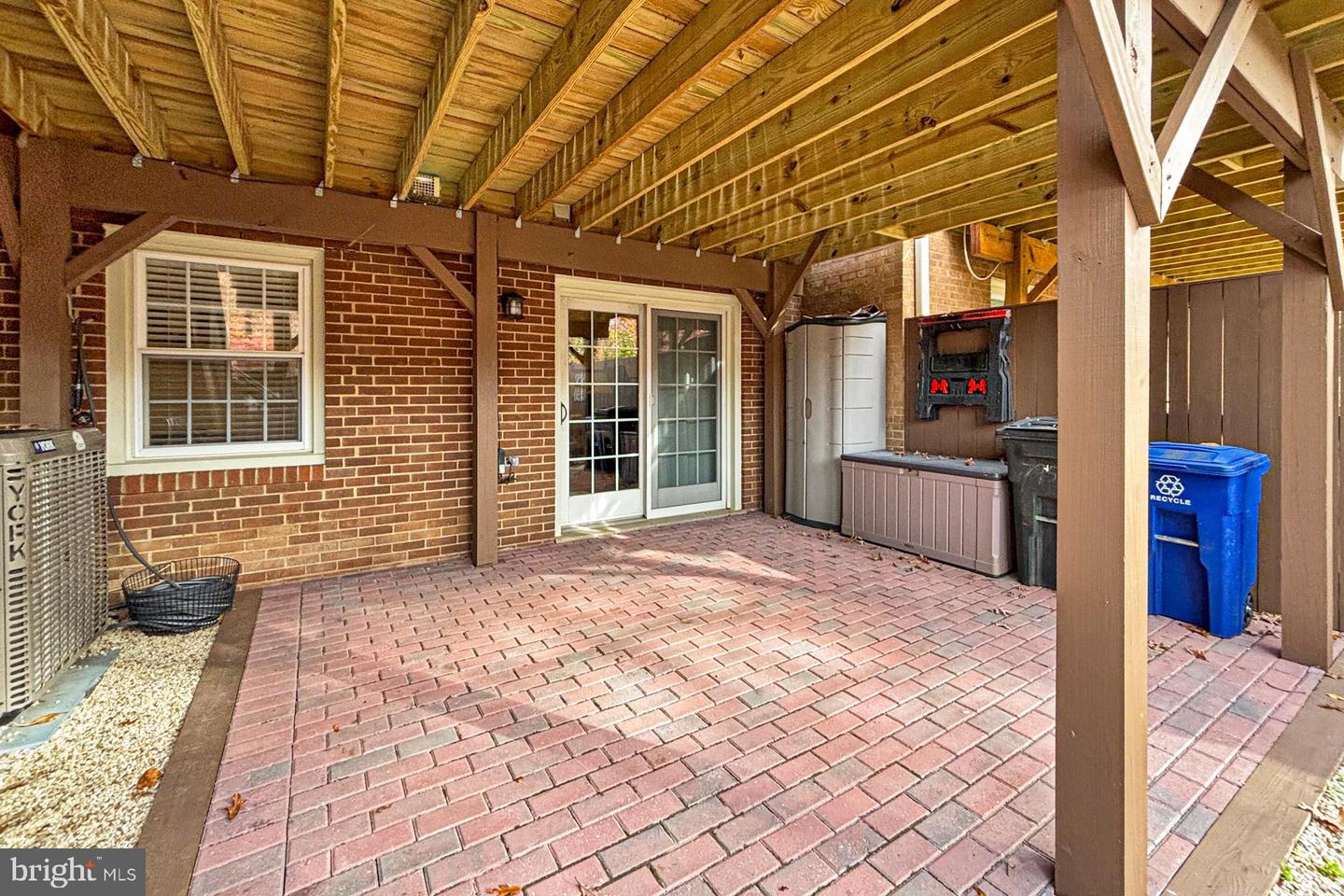 7957 HIDDEN BRIDGE DR, SPRINGFIELD, Virginia 22153, 3 Bedrooms Bedrooms, ,2 BathroomsBathrooms,Residential,For sale,7957 HIDDEN BRIDGE DR,VAFX2277342 MLS # VAFX2277342 7957 HIDDEN BRIDGE DR, SPRINGFIELD, Virginia 22153, 3 Bedrooms Bedrooms, ,2 BathroomsBathrooms,Residential,For sale,7957 HIDDEN BRIDGE DR,VAFX2277342 MLS # VAFX2277342